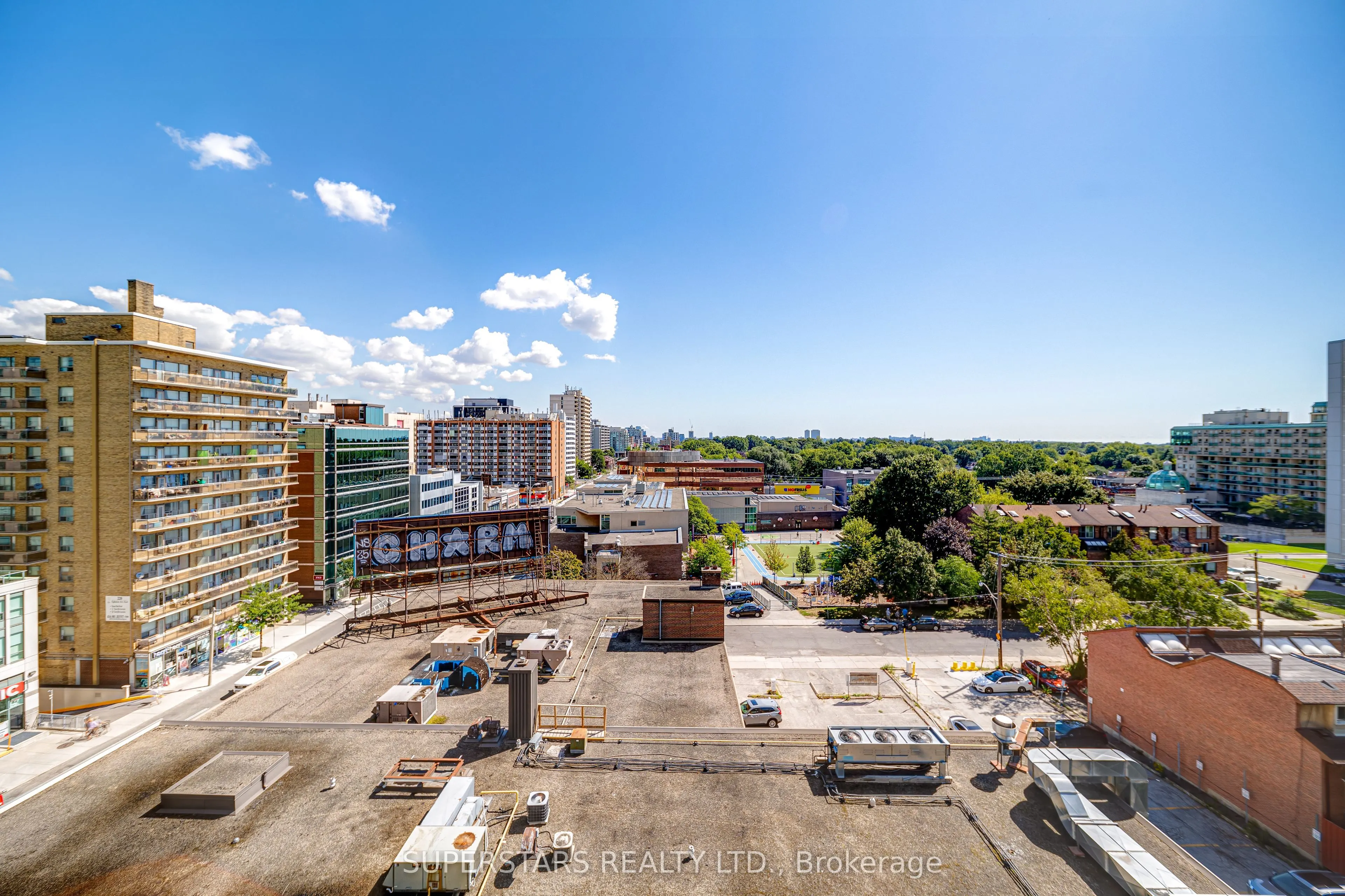 125 Redpath Avenue, #702