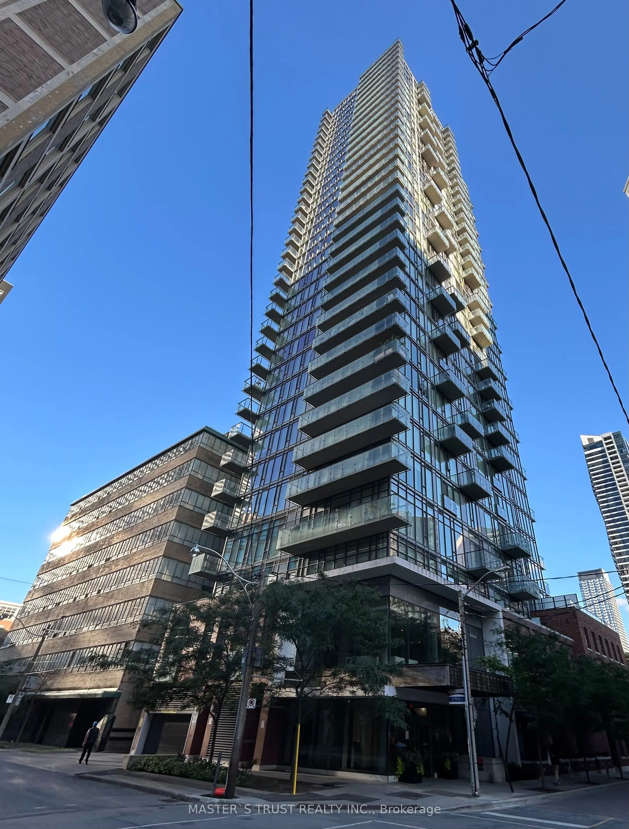 75 St Nicholas Street, #1702