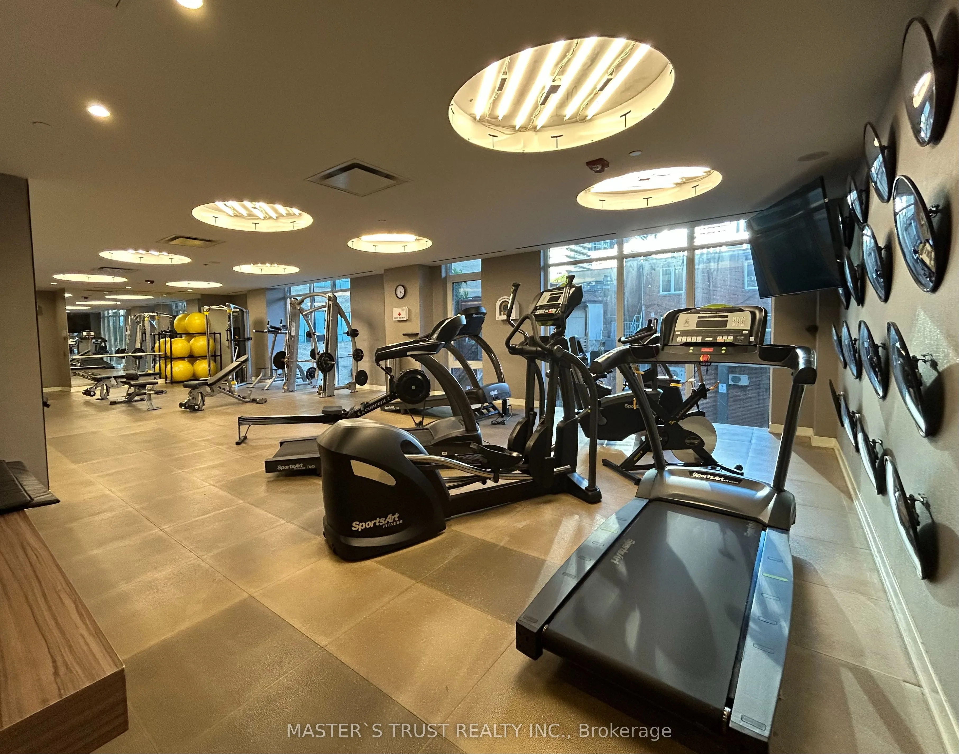 75 St Nicholas Street, #1702