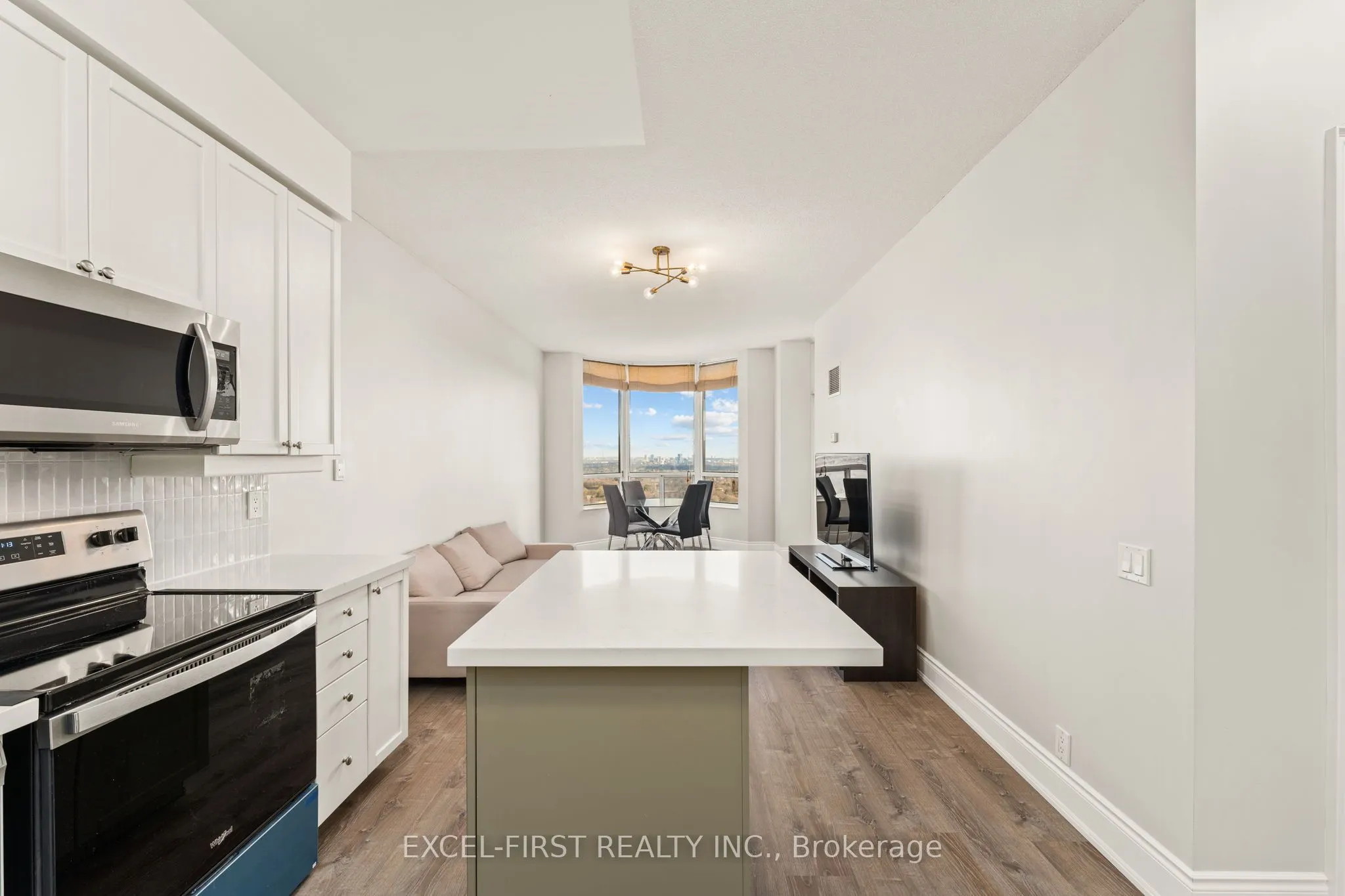 80 Harrison Garden Boulevard, #2718