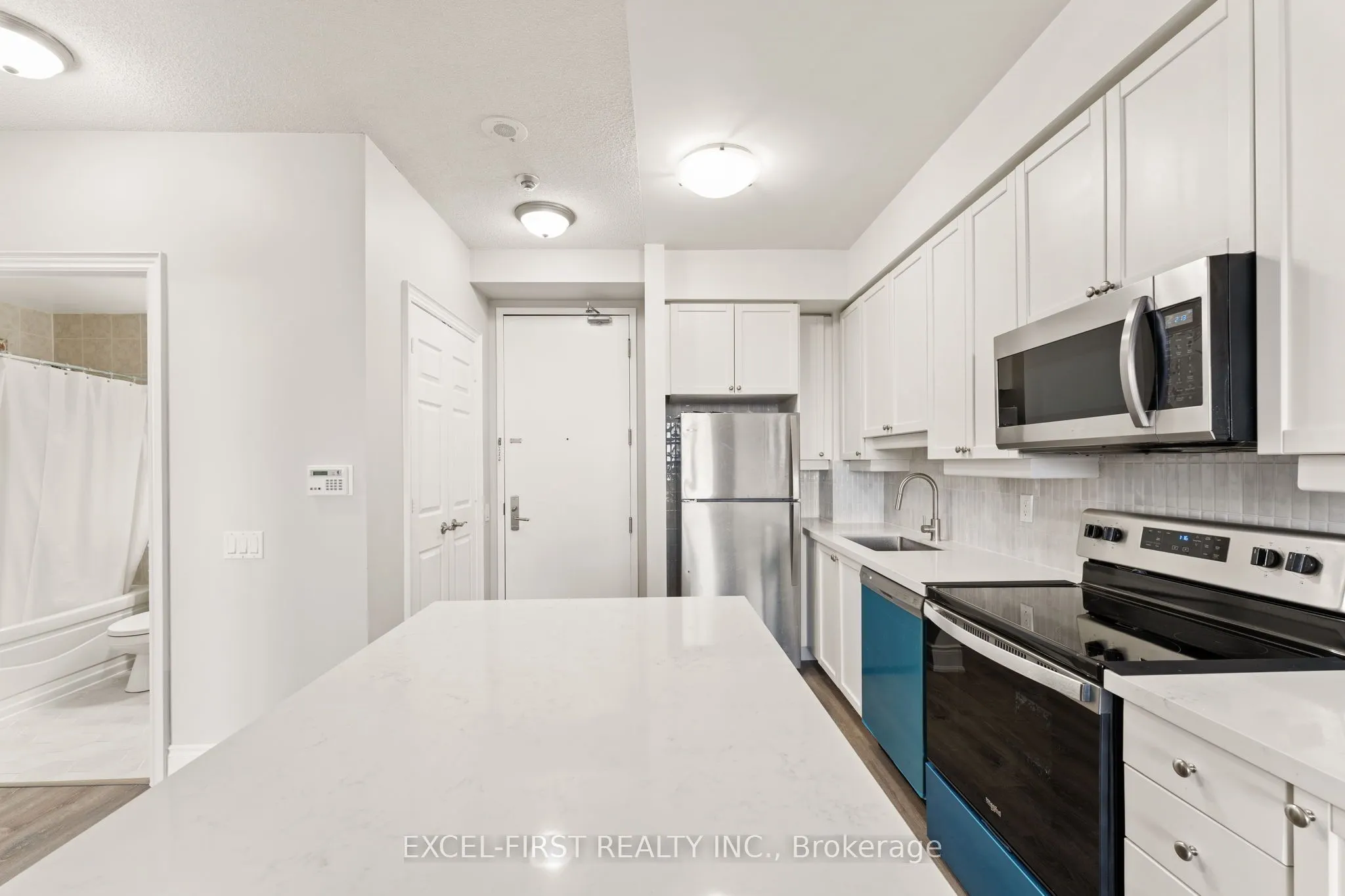 80 Harrison Garden Boulevard, #2718