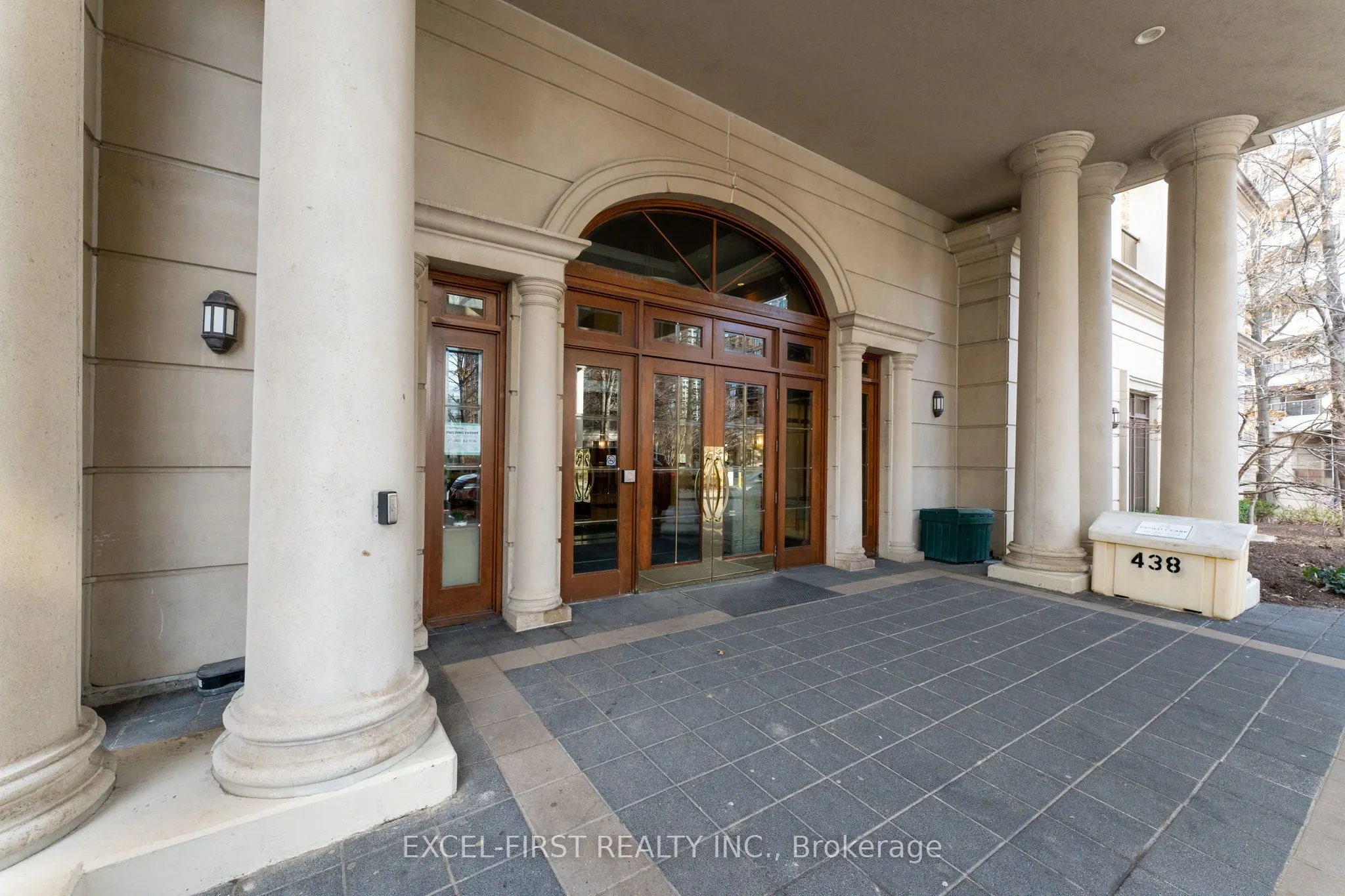 80 Harrison Garden Boulevard, #2718
