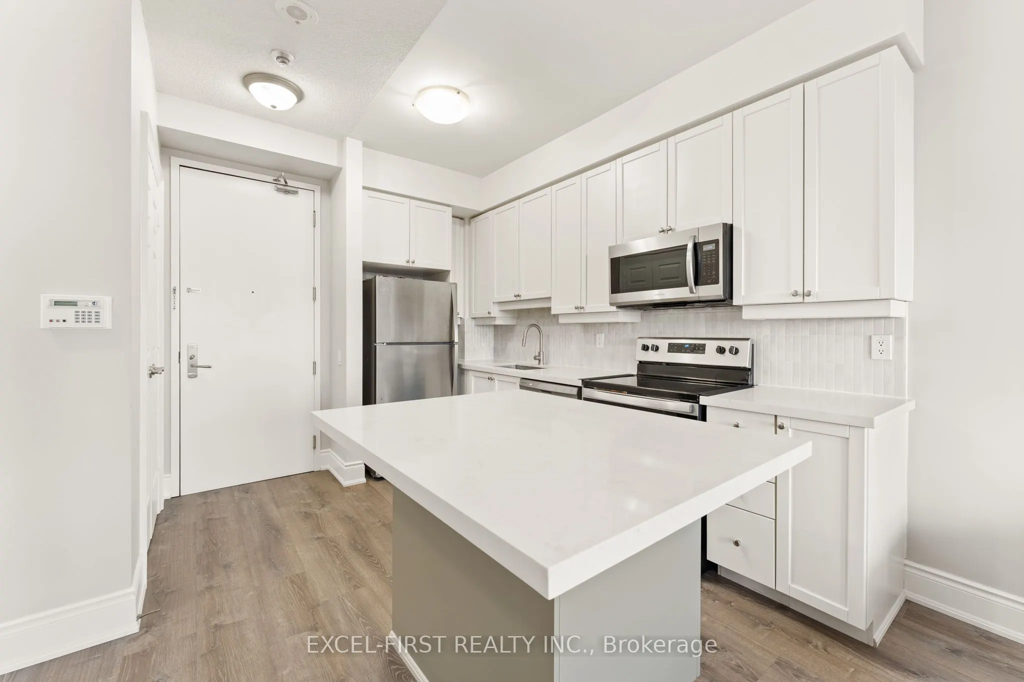 80 Harrison Garden Boulevard, #2718