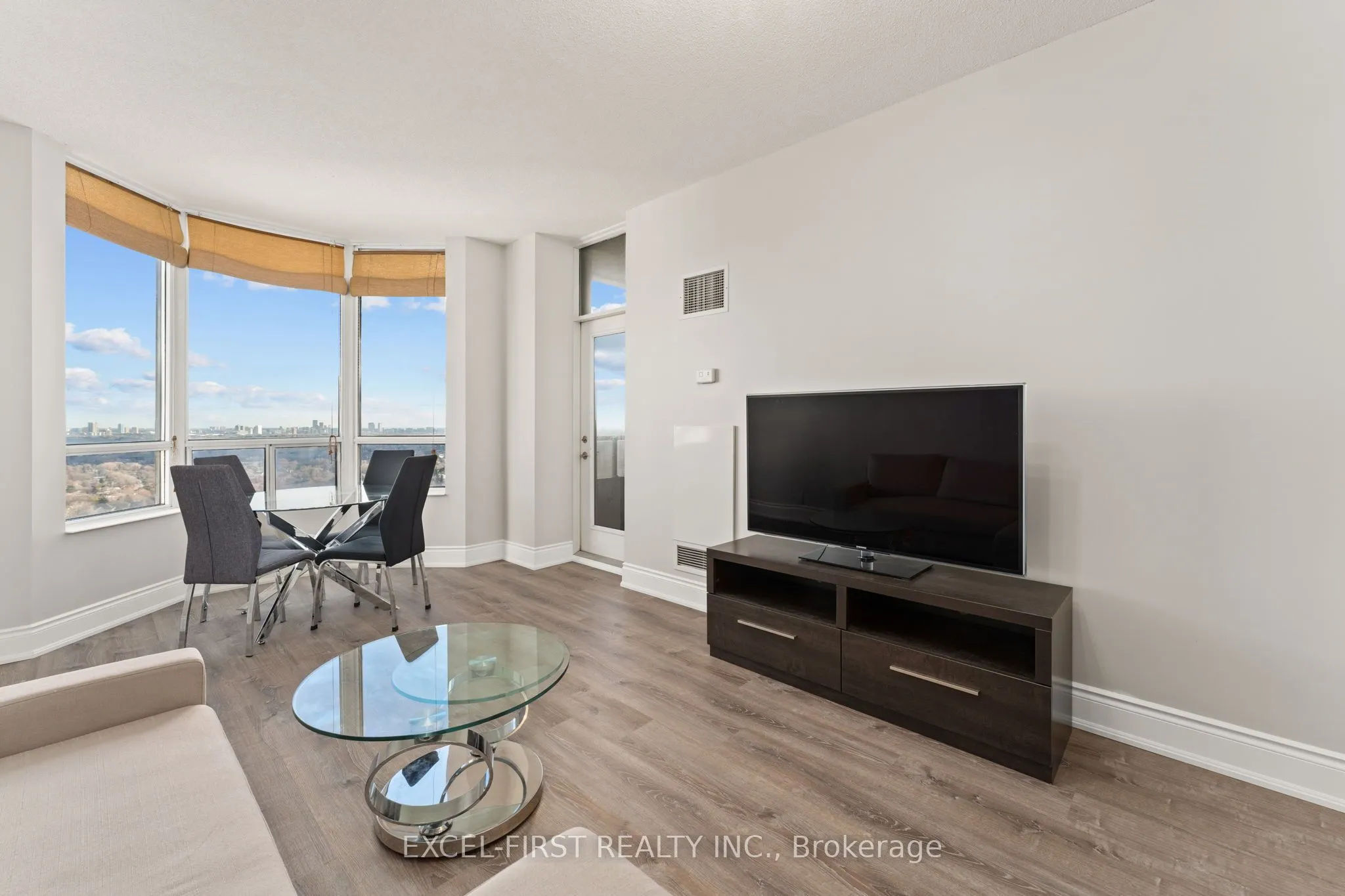 80 Harrison Garden Boulevard, #2718