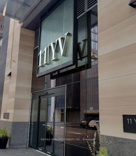 11 Yorkville Avenue, #6110