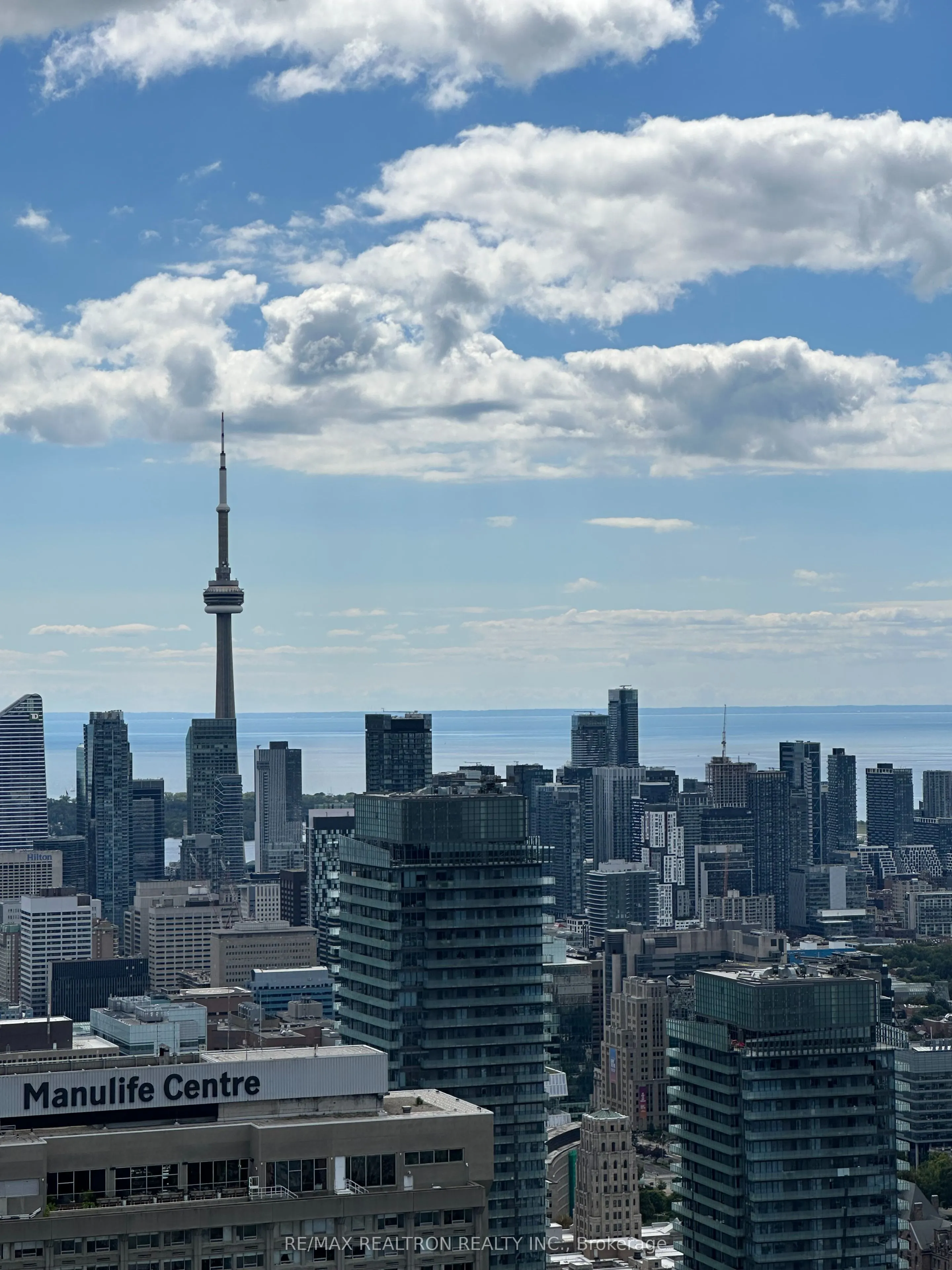 11 Yorkville Avenue, #6110