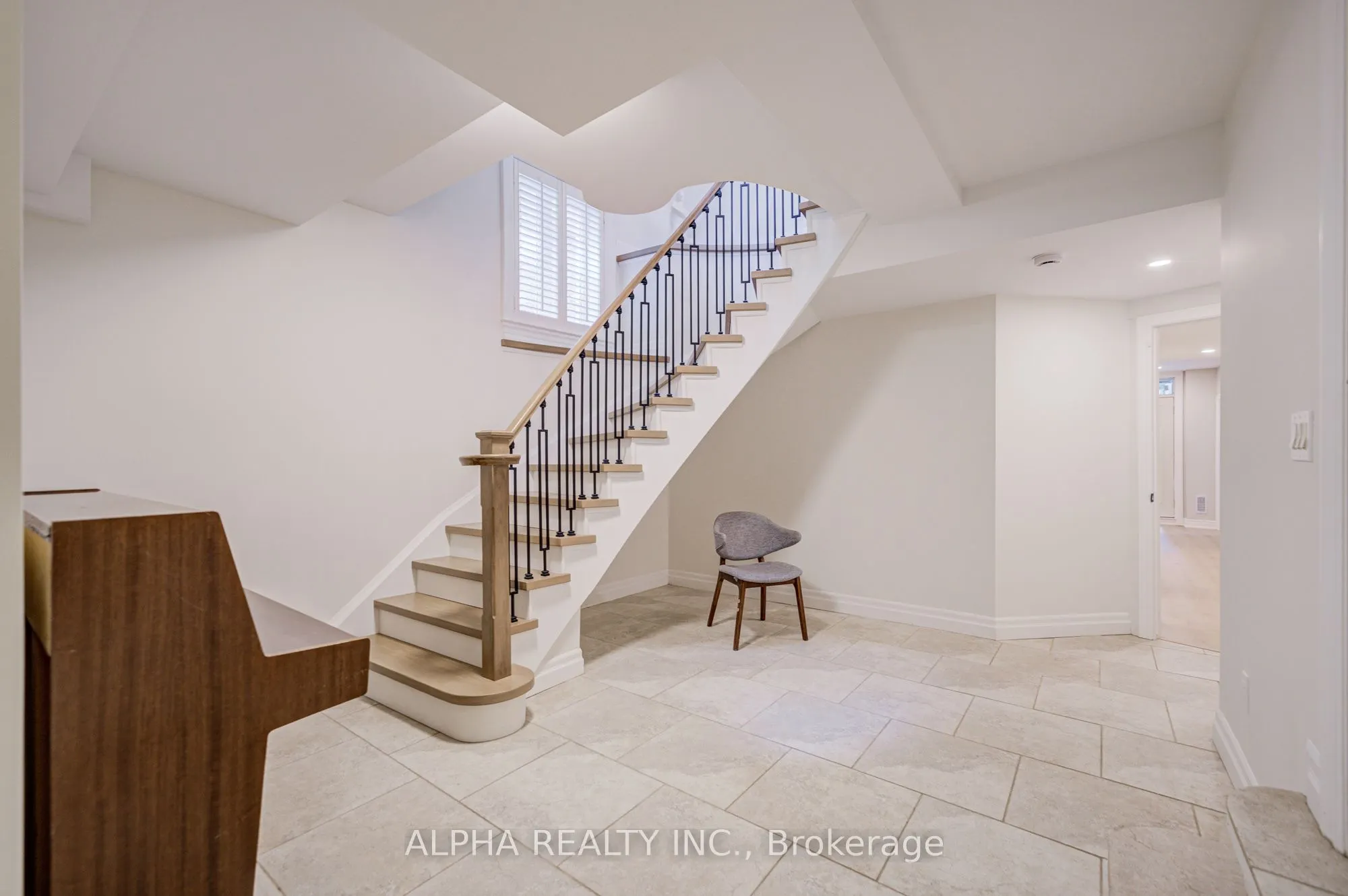 225 Olive Avenue