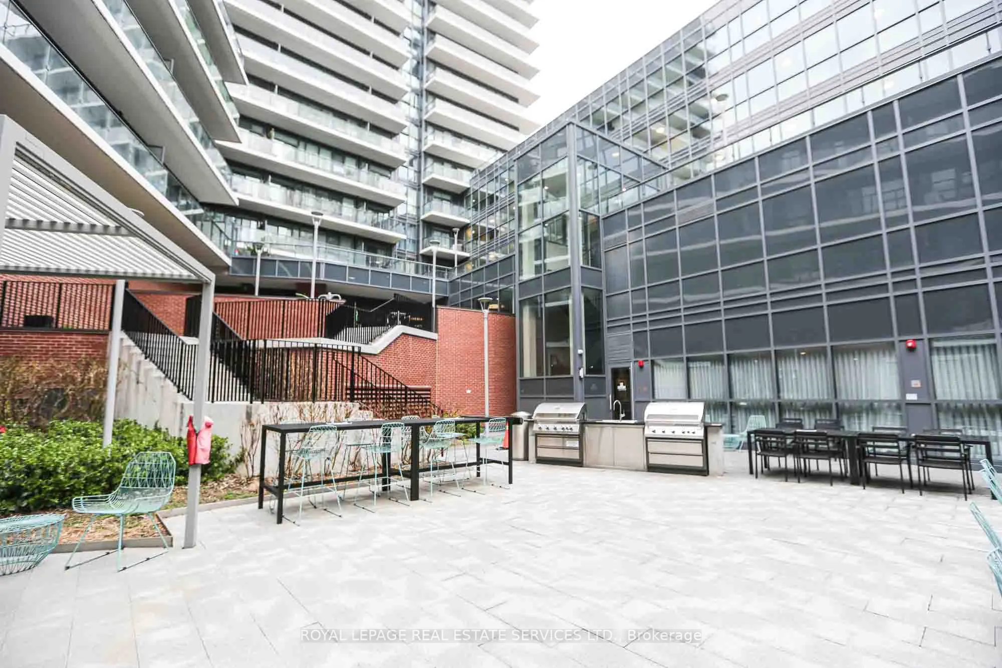 38 Iannuzi Street E, #1004