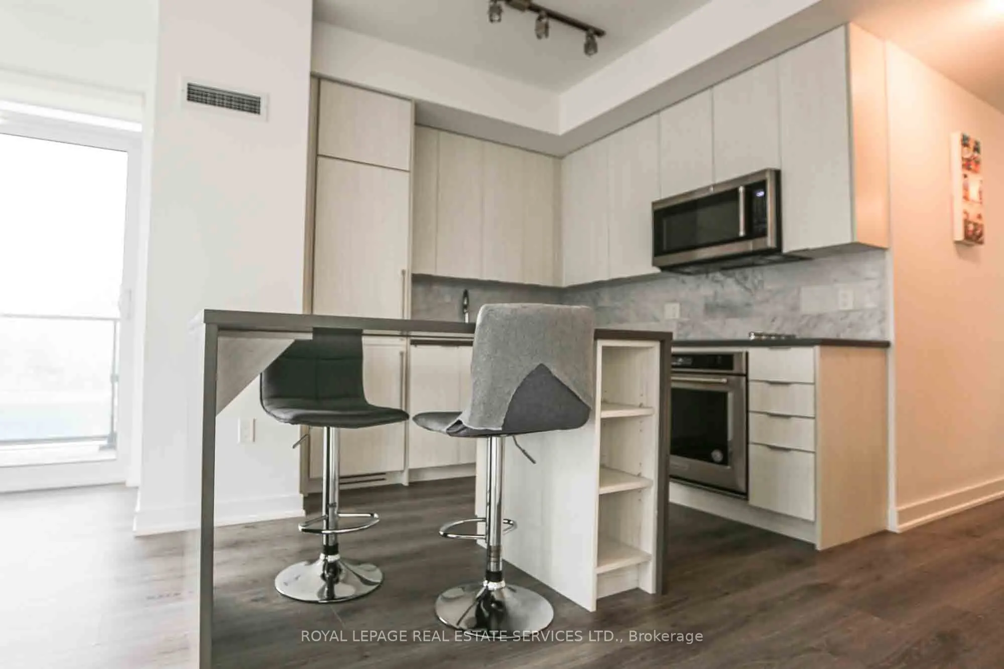 38 Iannuzi Street E, #1004