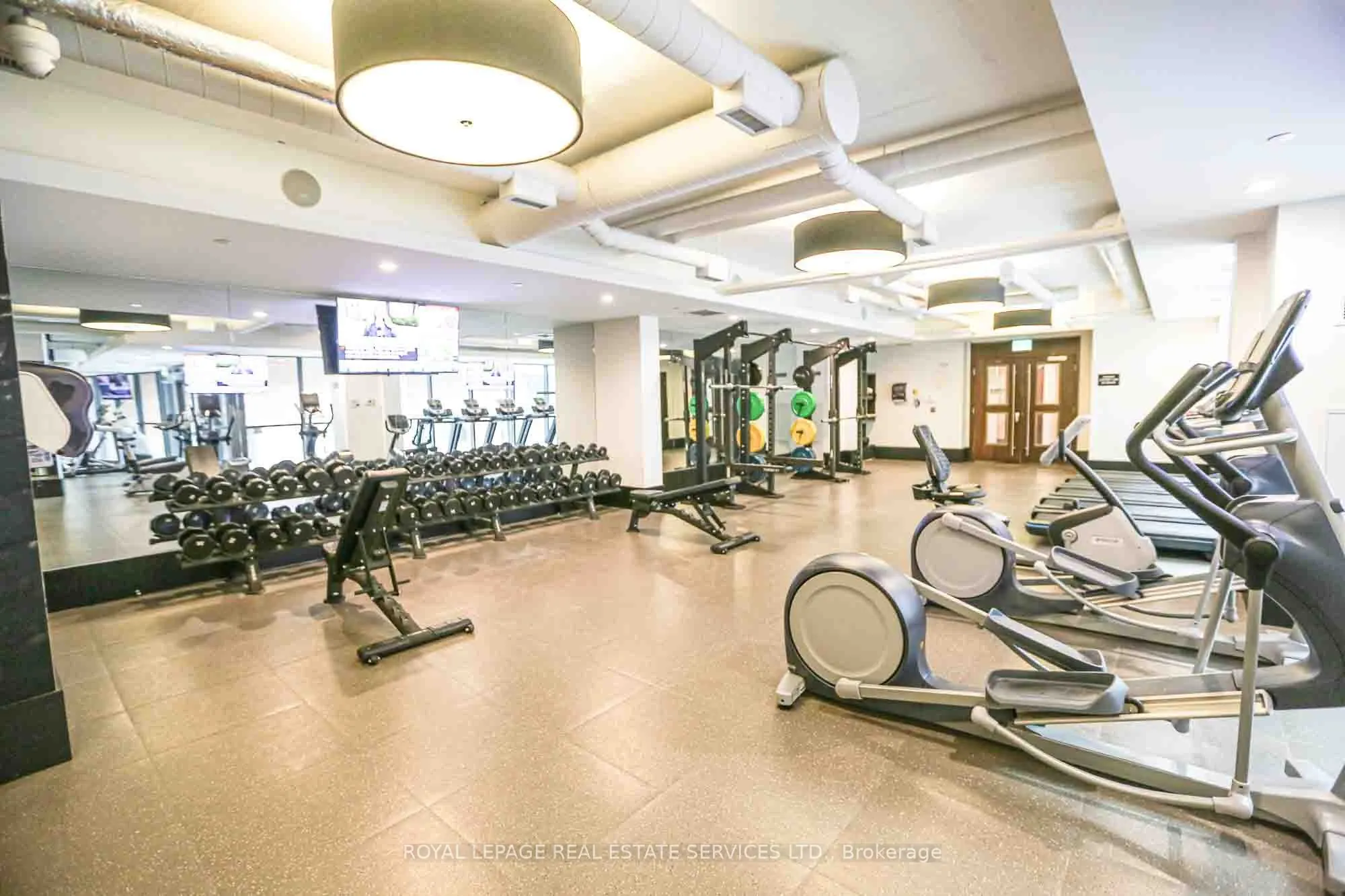38 Iannuzi Street E, #1004