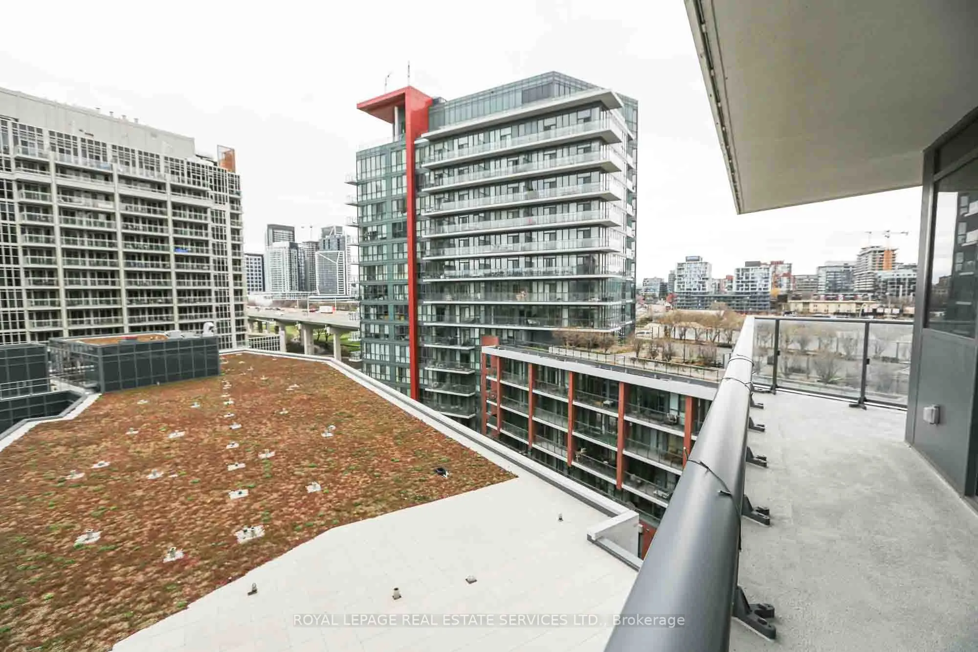 38 Iannuzi Street E, #1004