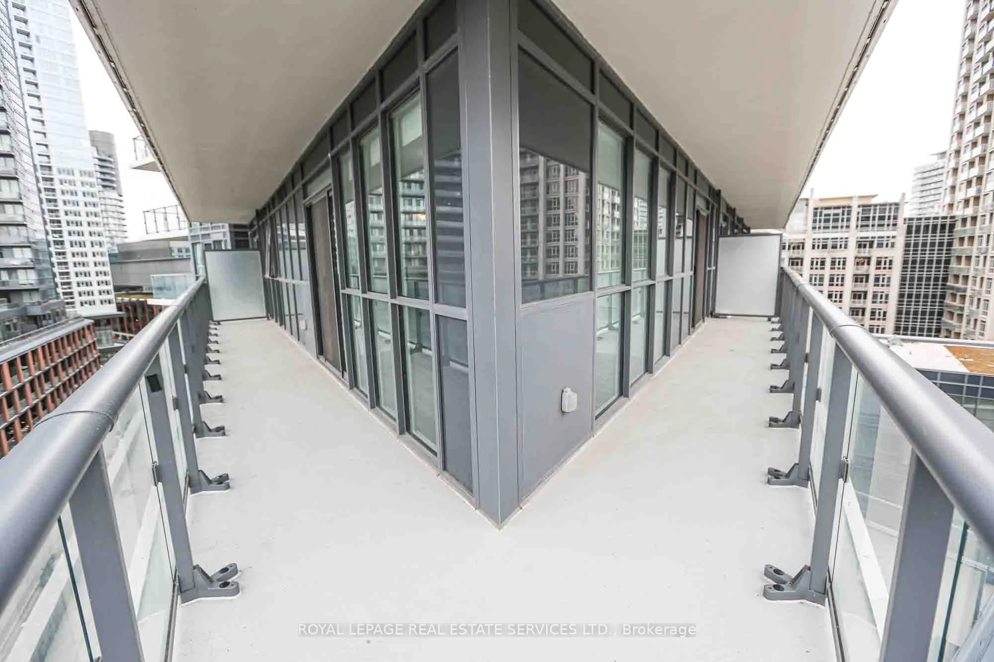 38 Iannuzi Street E, #1004