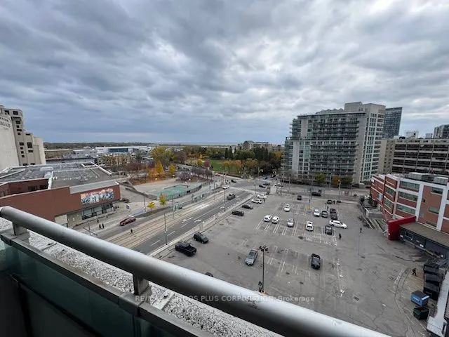 600 Queens Quay W, #Sph23
