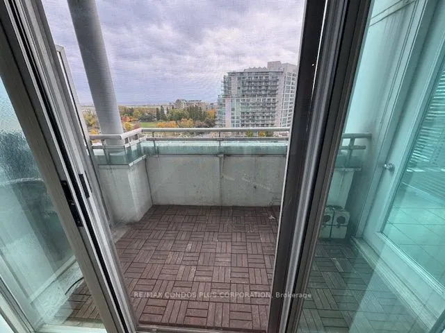 600 Queens Quay W, #Sph23