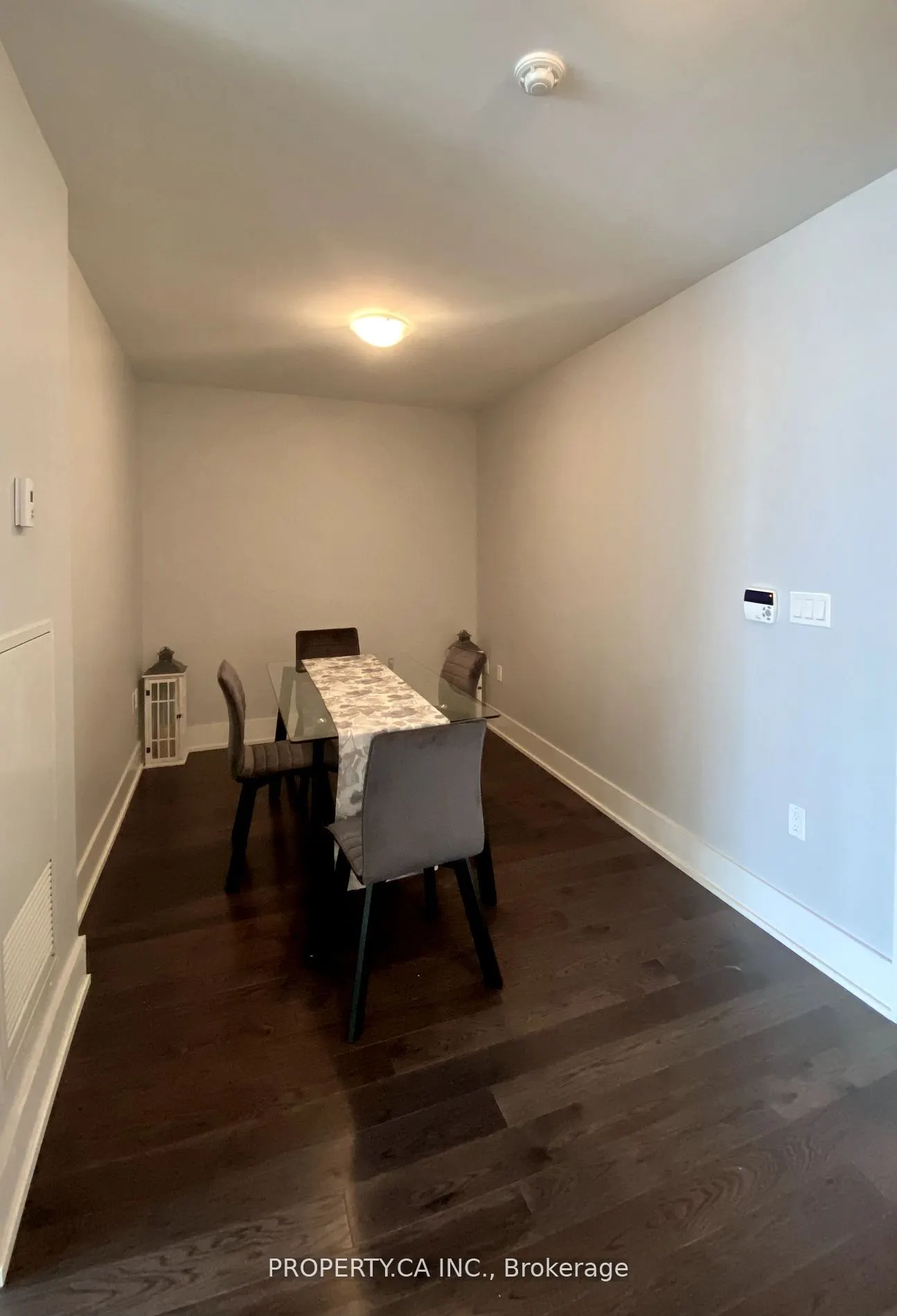 39 Queens Quay E, #735