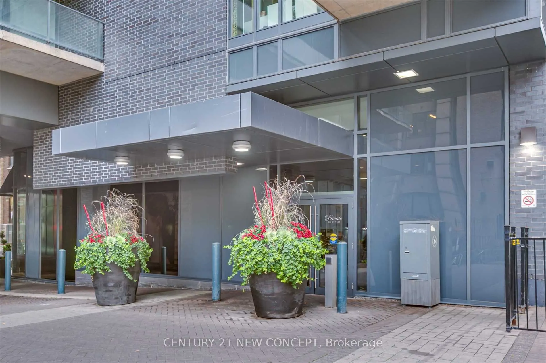 478 King Street W, #915