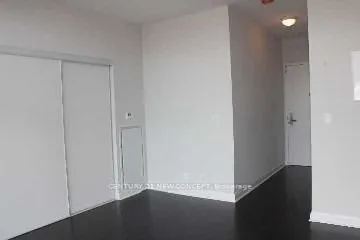 478 King Street W, #915