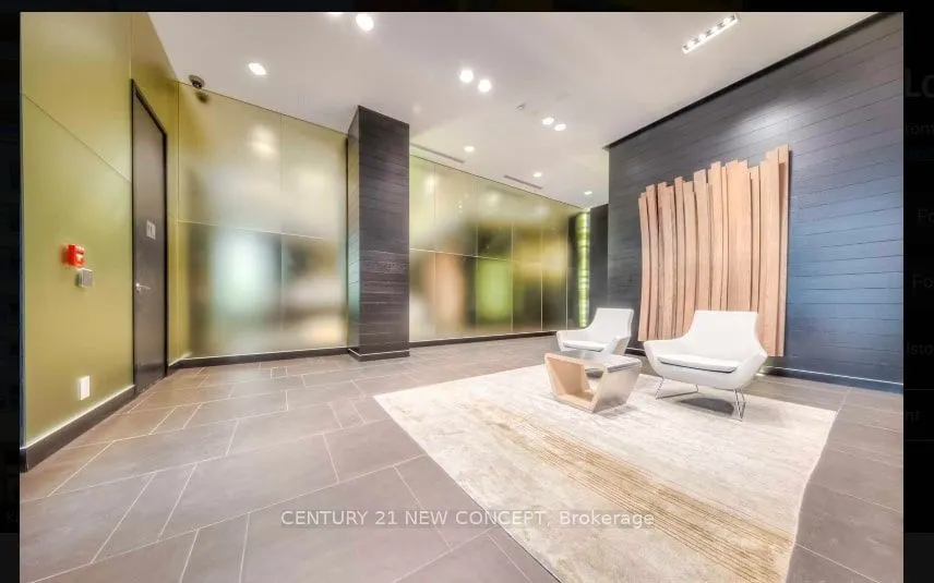 478 King Street W, #915