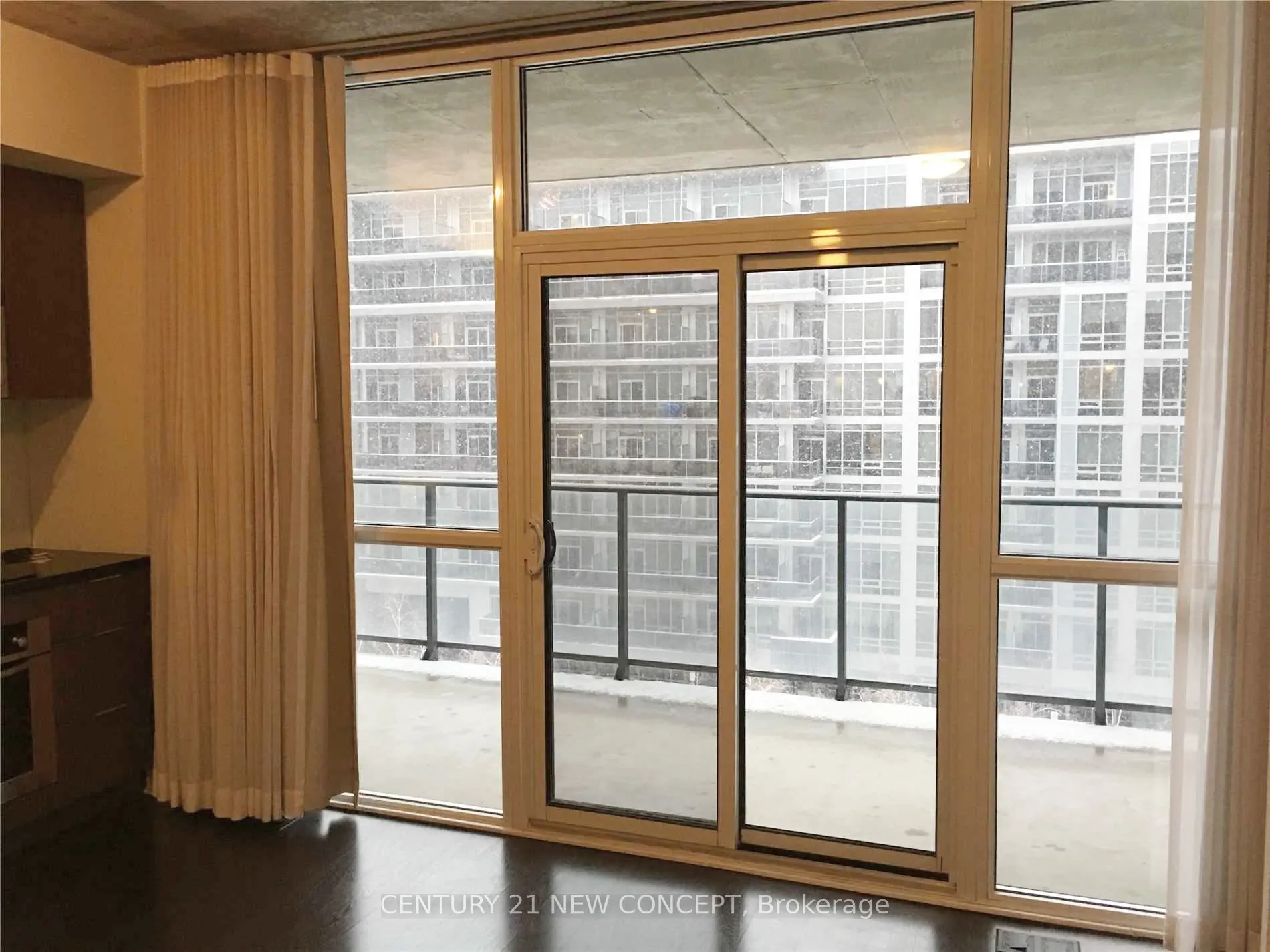 478 King Street W, #915