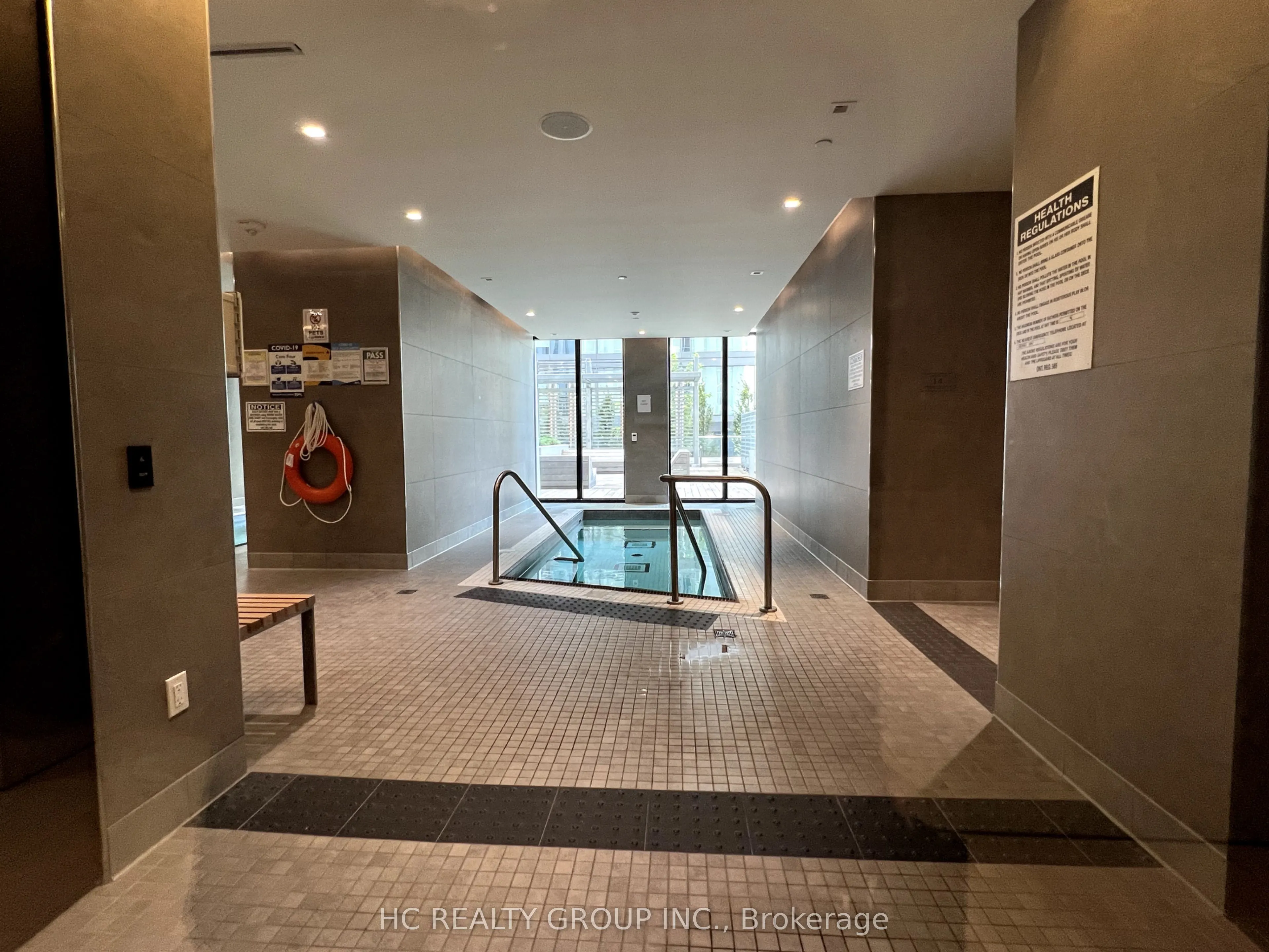 1 Yorkville Avenue, #1302