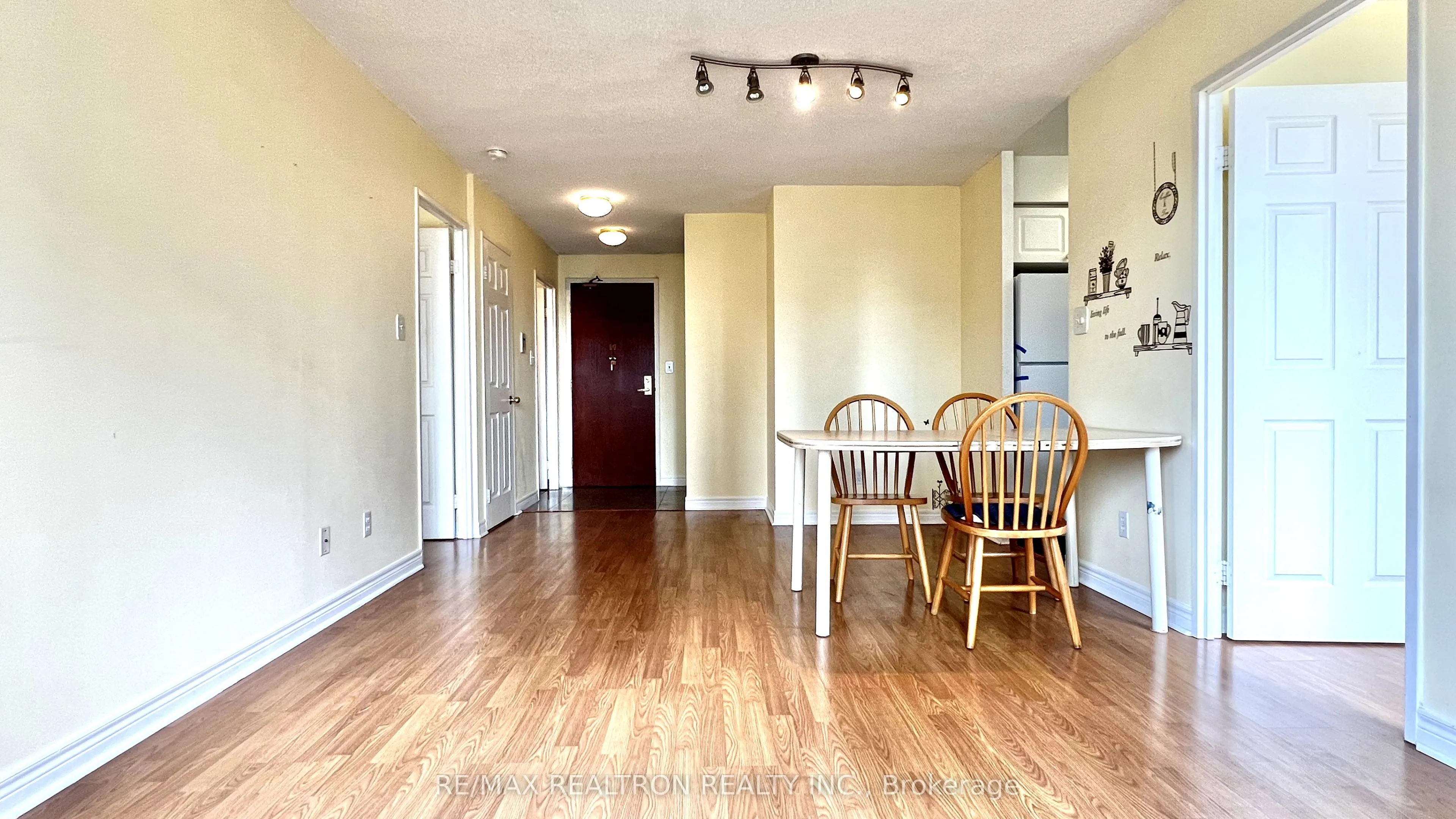 28 Empress Avenue, #1215