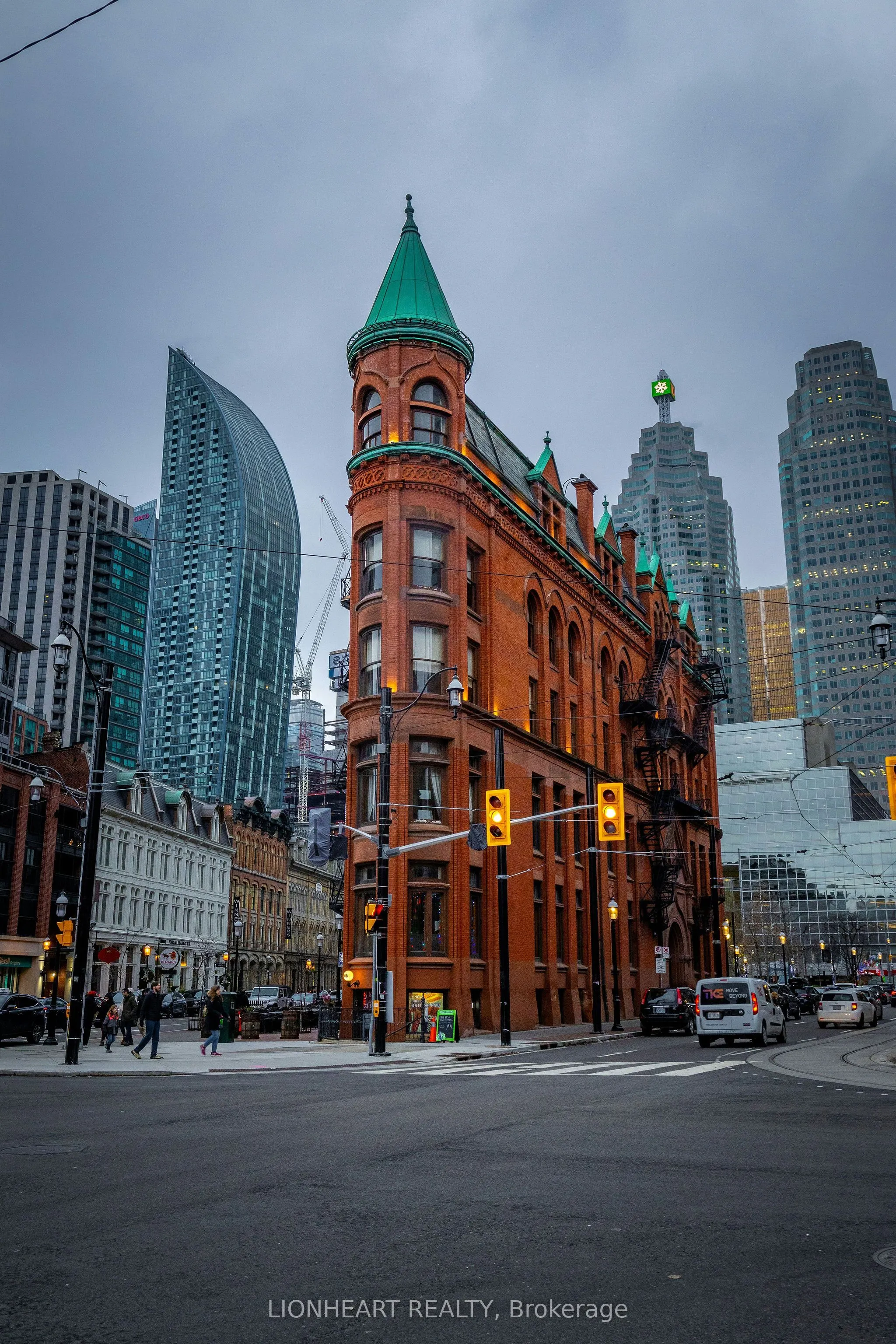 168 King Street, #610