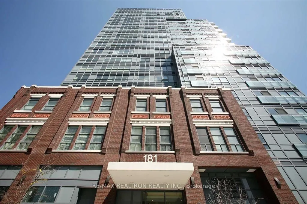181 Huron Street, #903