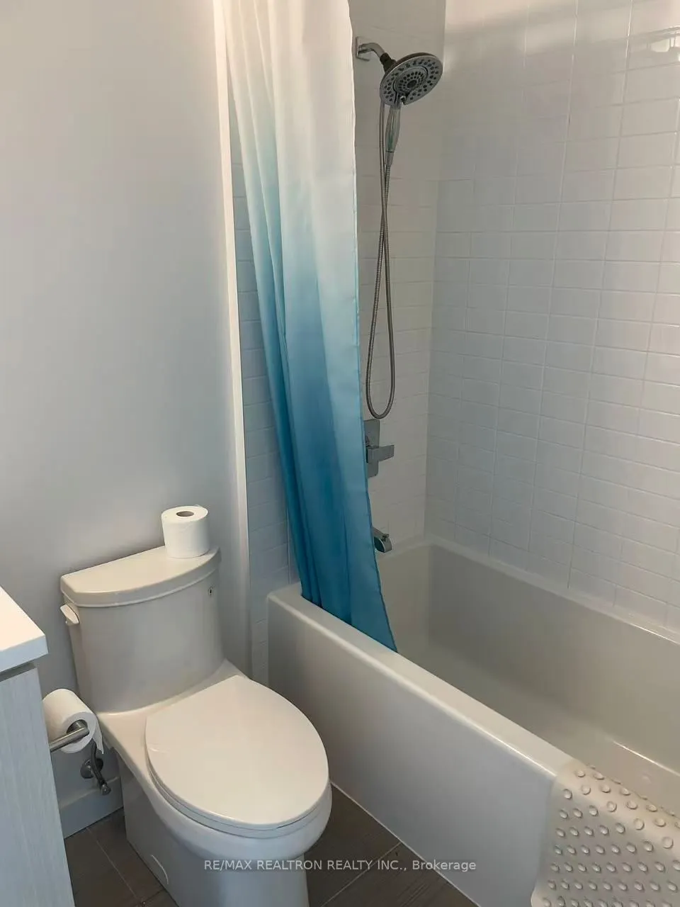 181 Huron Street, #903