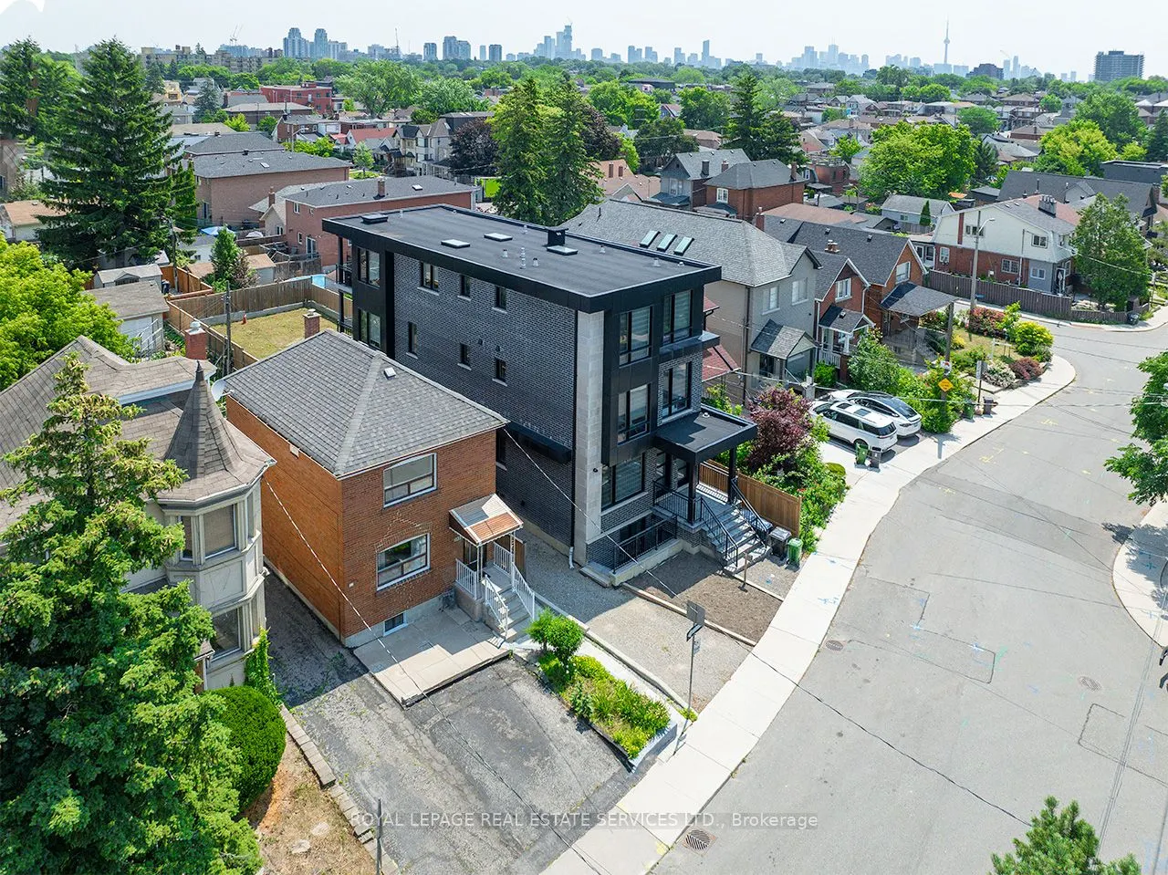 393 Glenholme Avenue