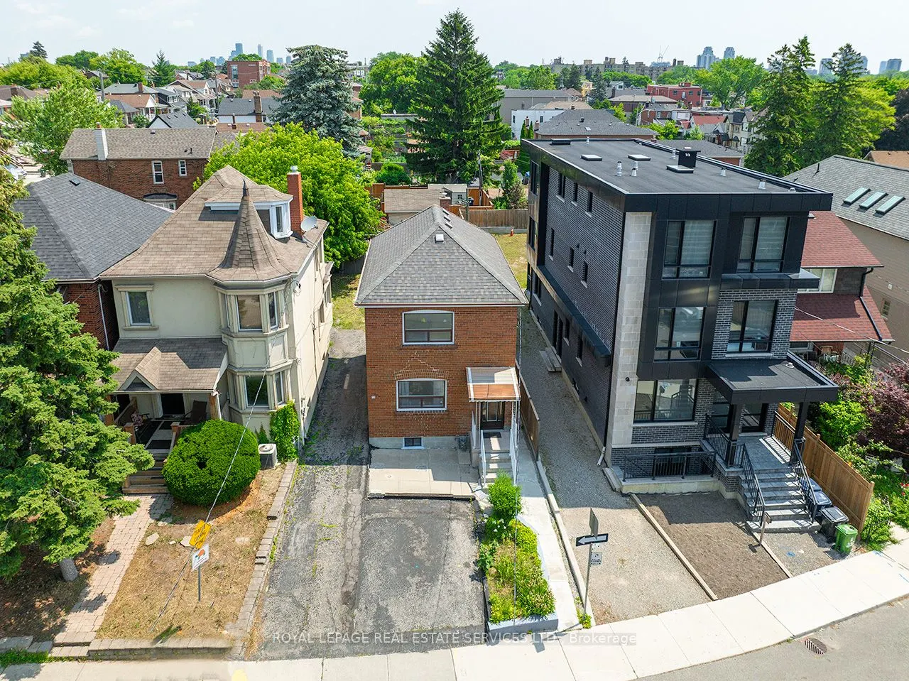 393 Glenholme Avenue