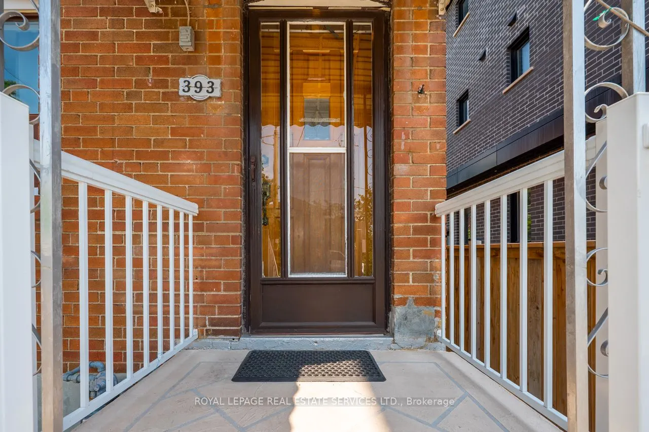 393 Glenholme Avenue