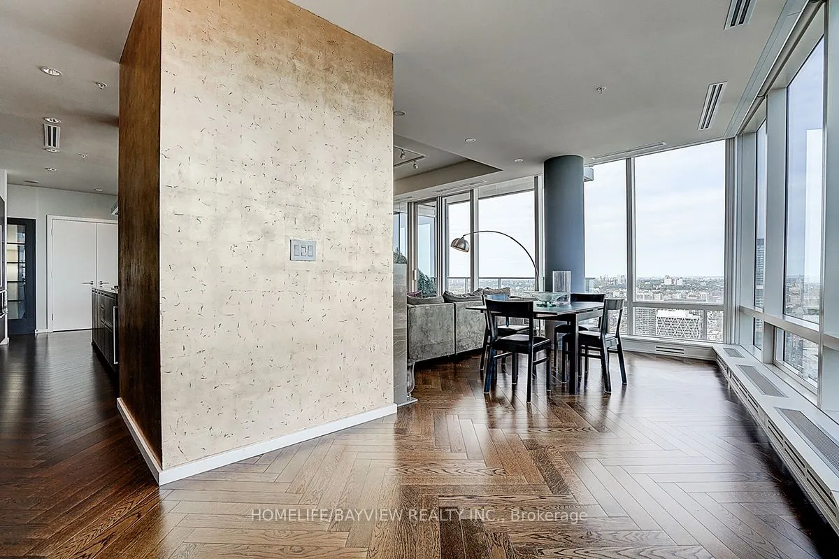 180 University Avenue, #5404