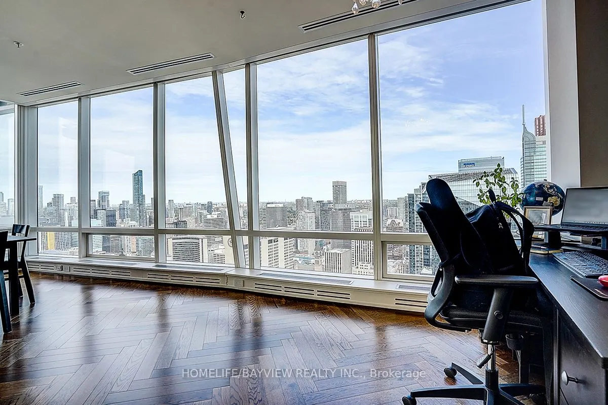 180 University Avenue, #5404