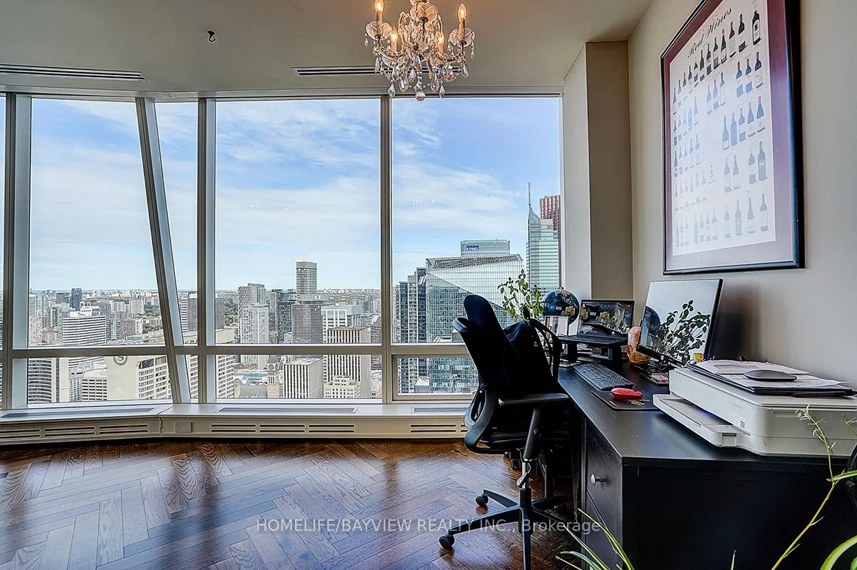 180 University Avenue, #5404