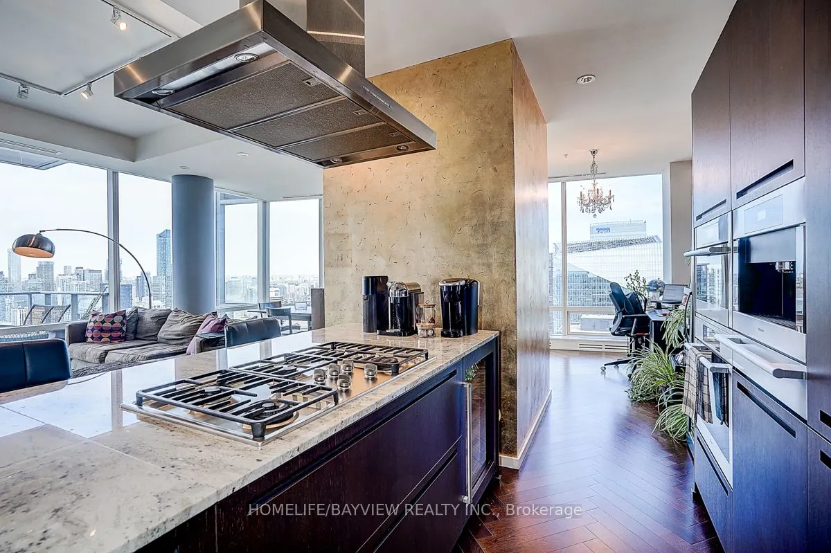 180 University Avenue, #5404