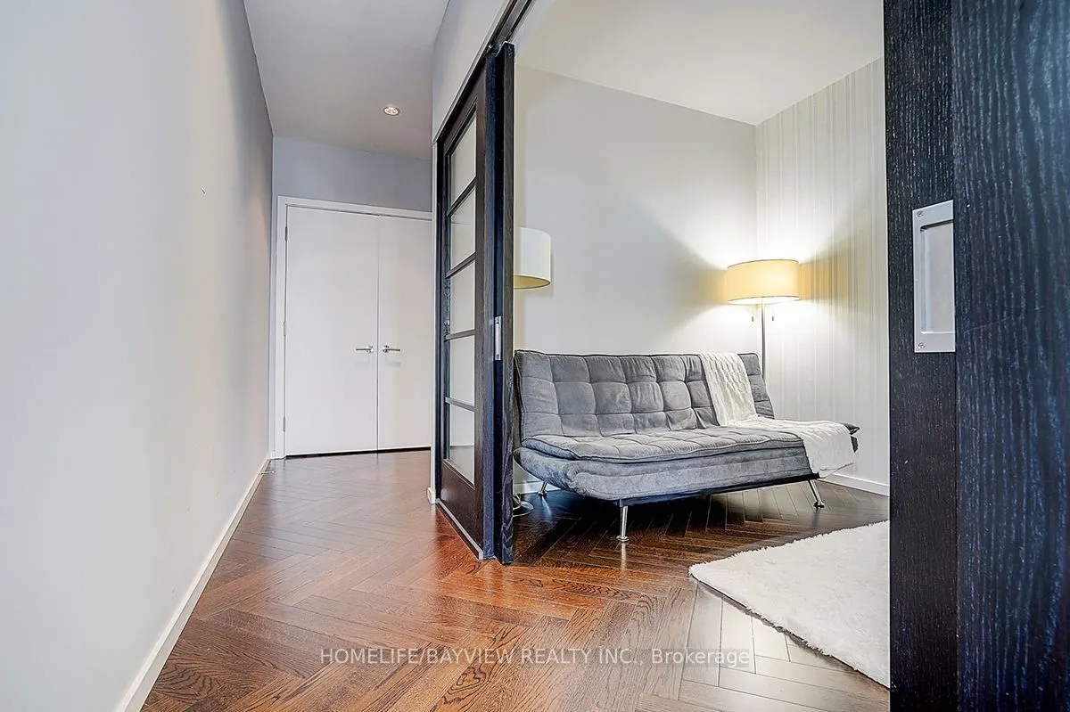 180 University Avenue, #5404