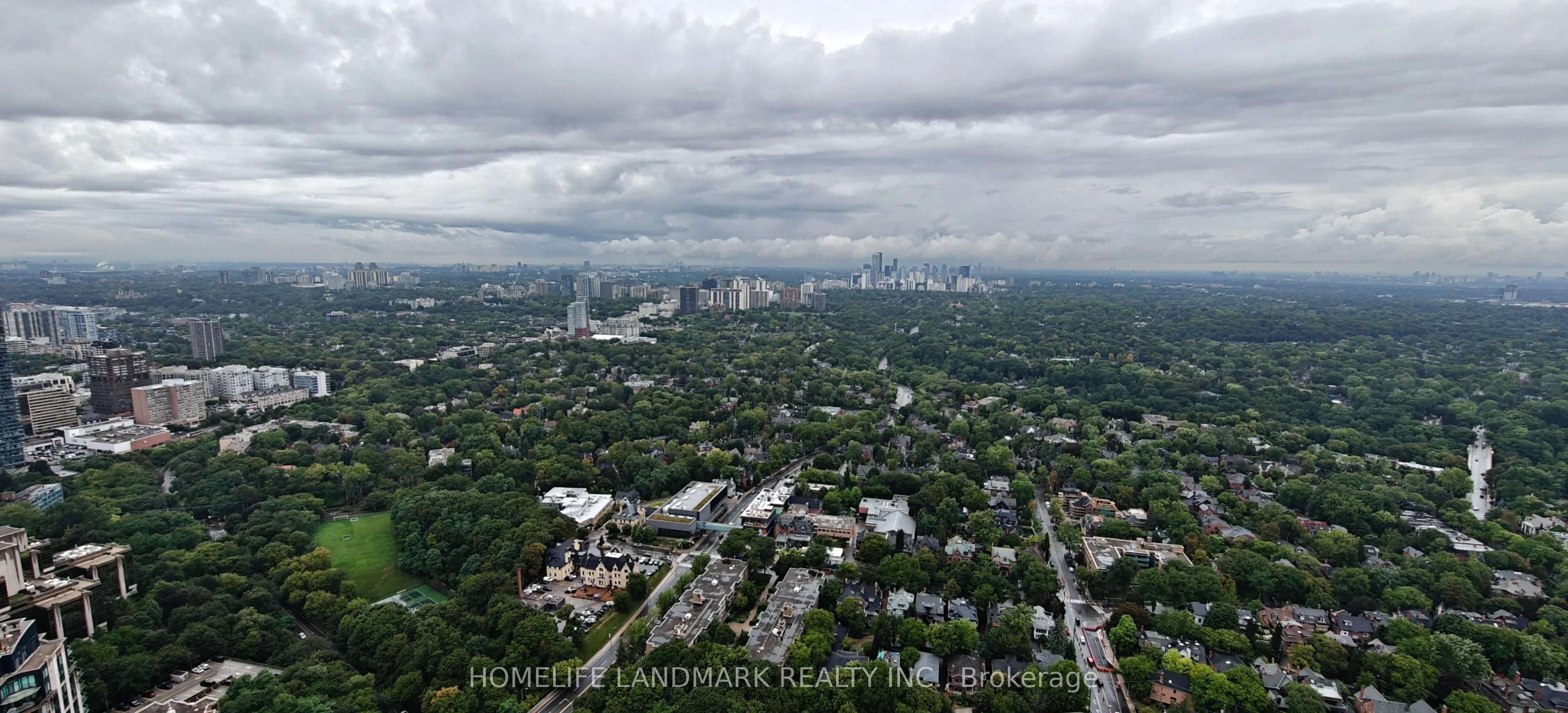 395 Bloor Street E, #5405