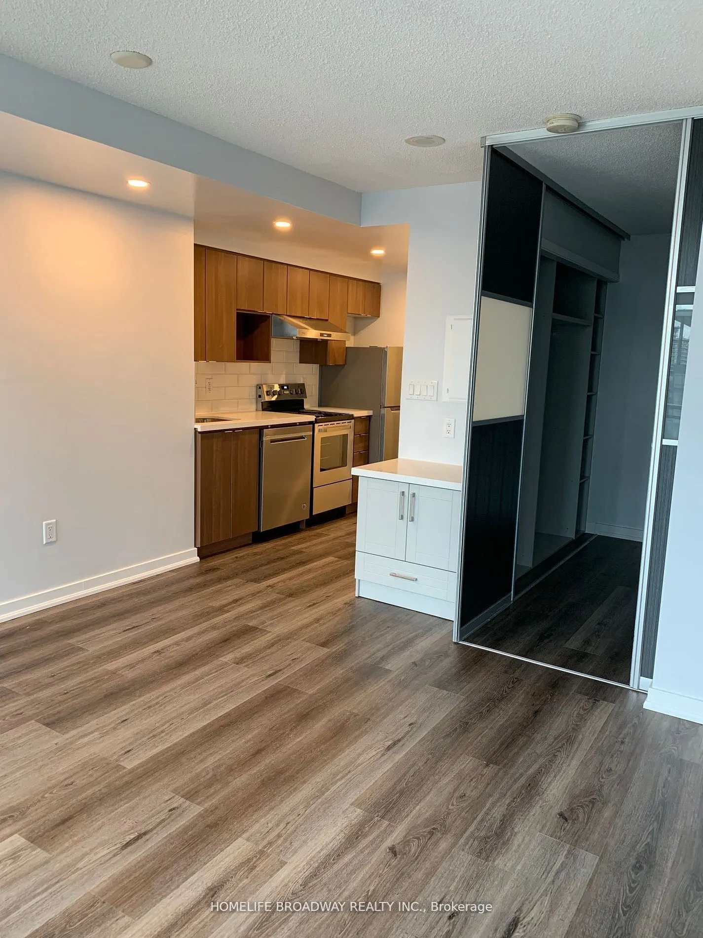 11 Brunel Court, #2205