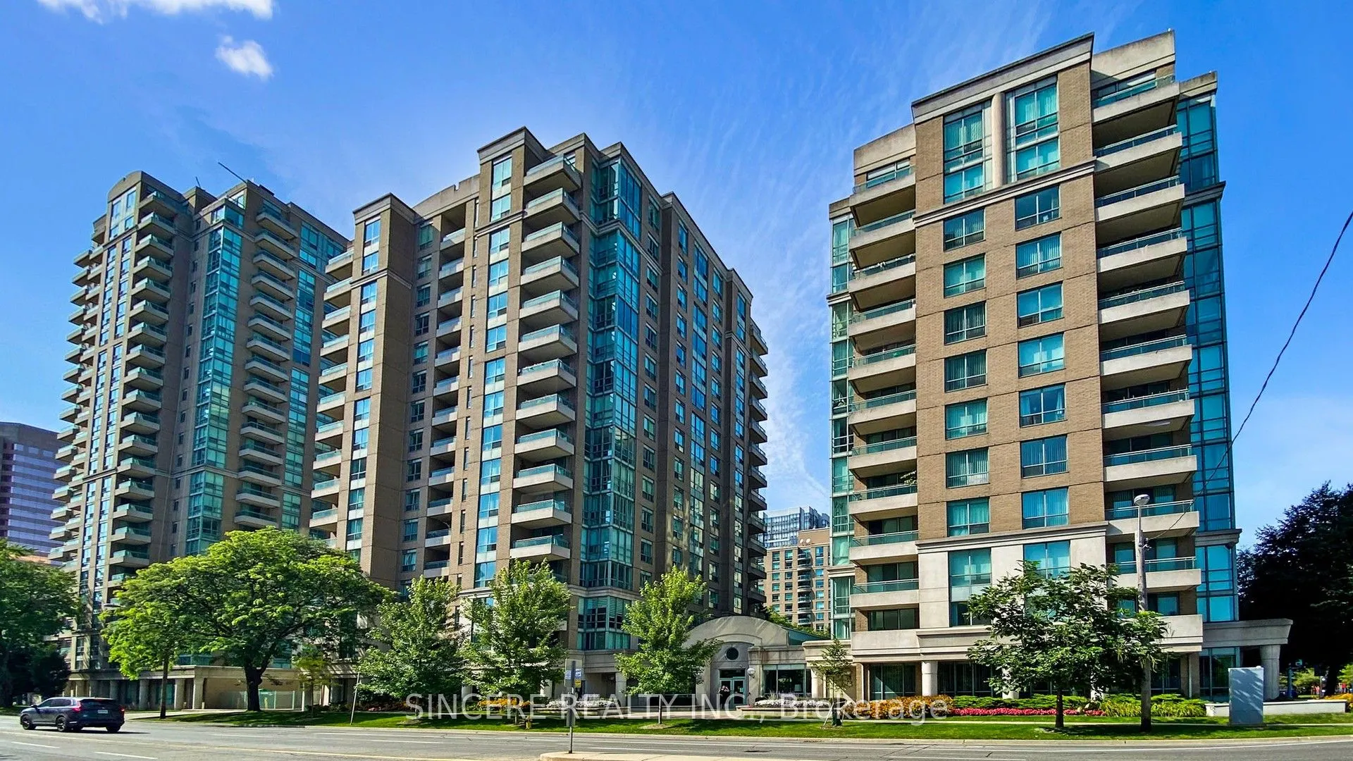 39 Pemberton Avenue, #310