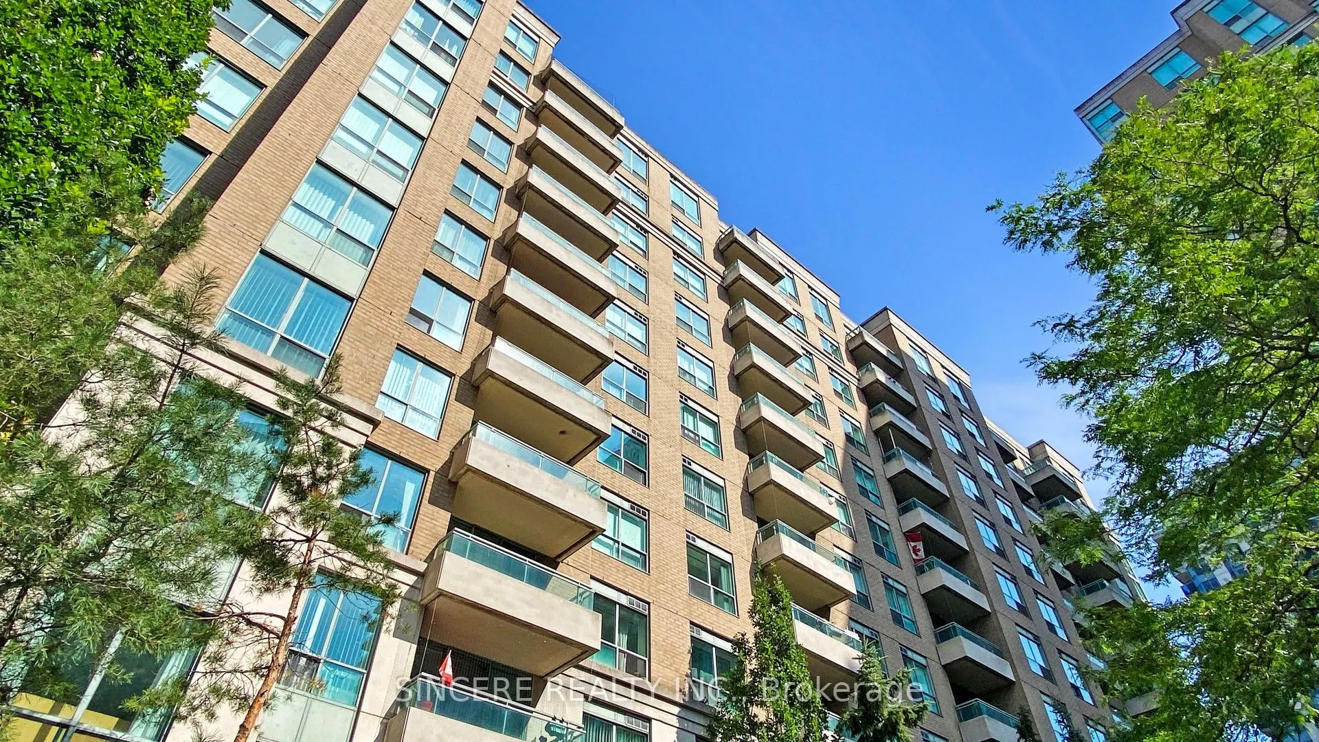 39 Pemberton Avenue, #310