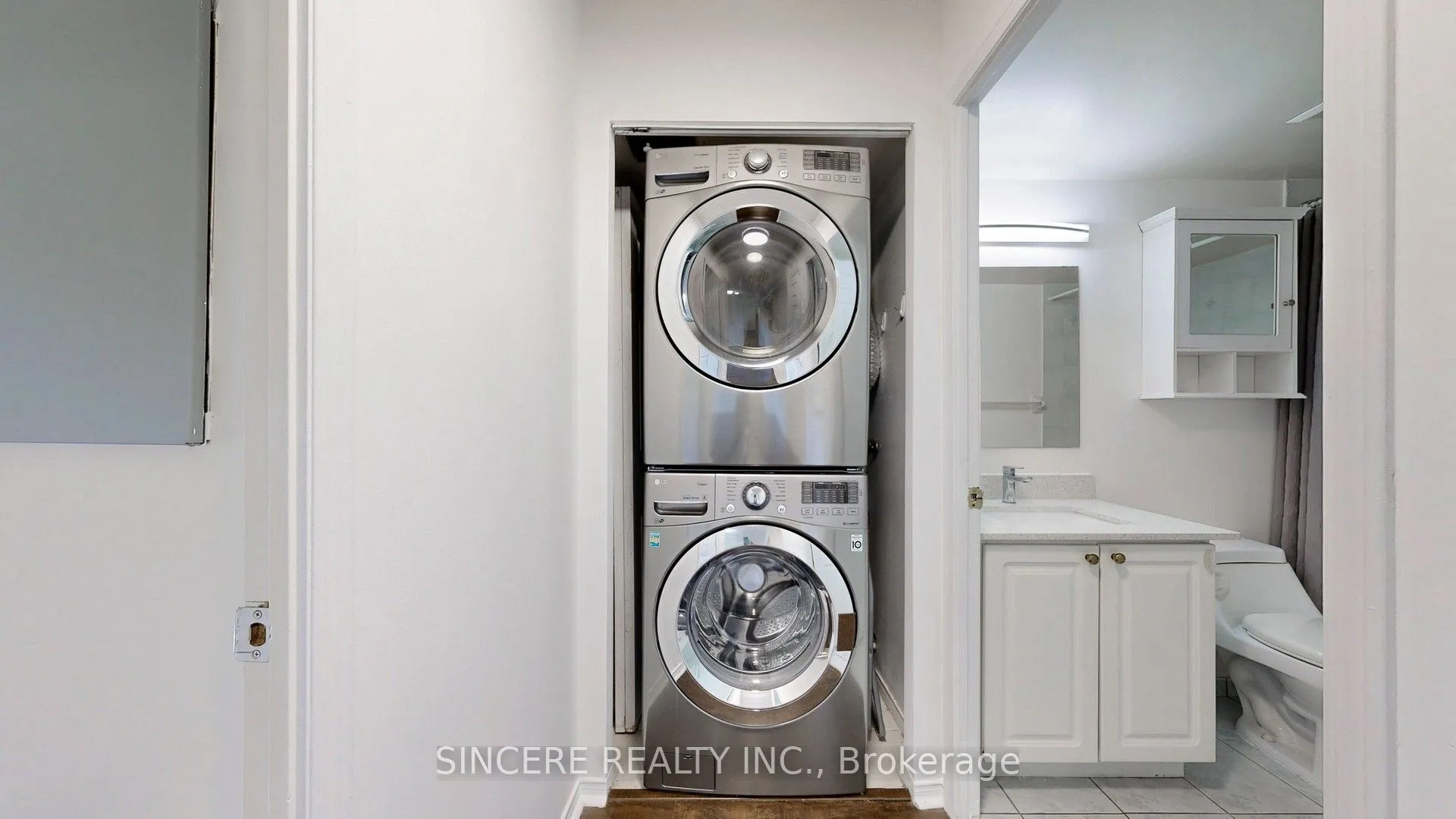 39 Pemberton Avenue, #310