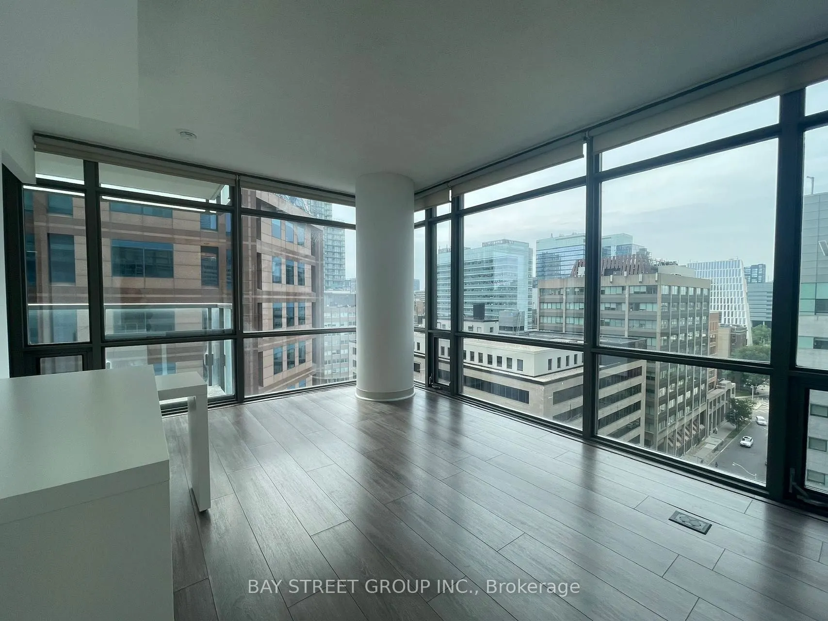 38 Grenville Street, #1203