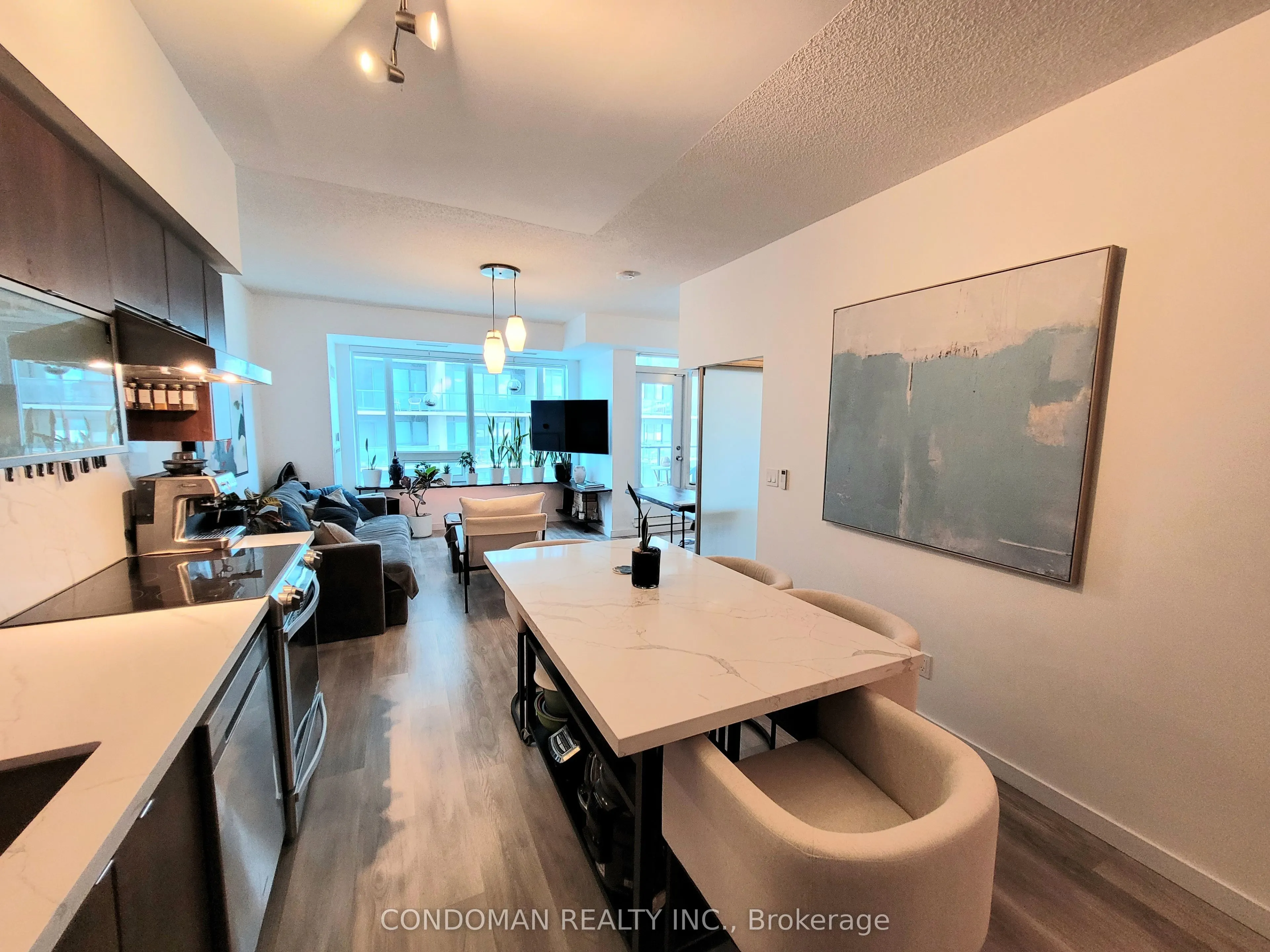 55 East Liberty Street, #905