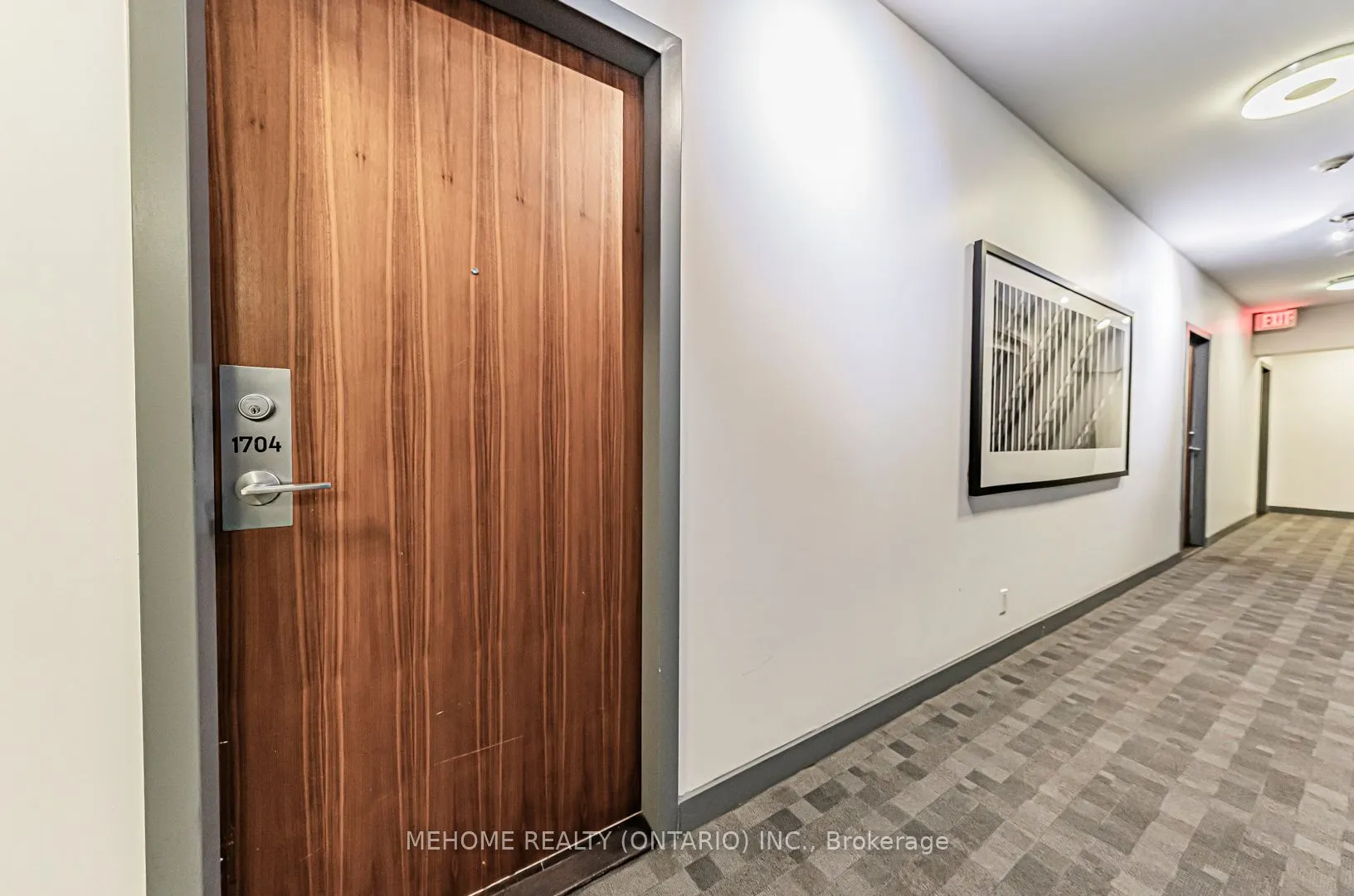 33 Lombard Street, #1704