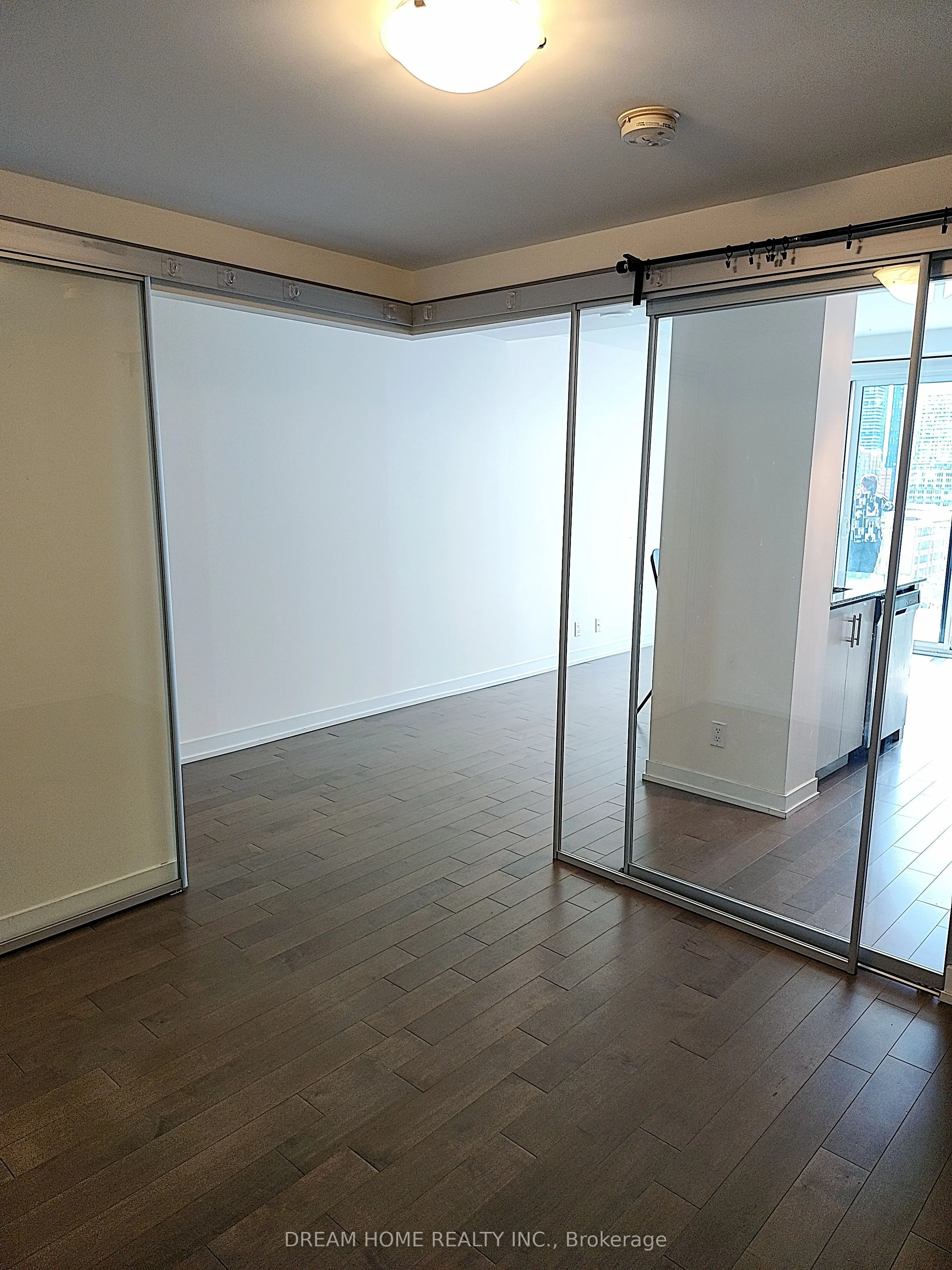 10 Willison Square, #Ph06