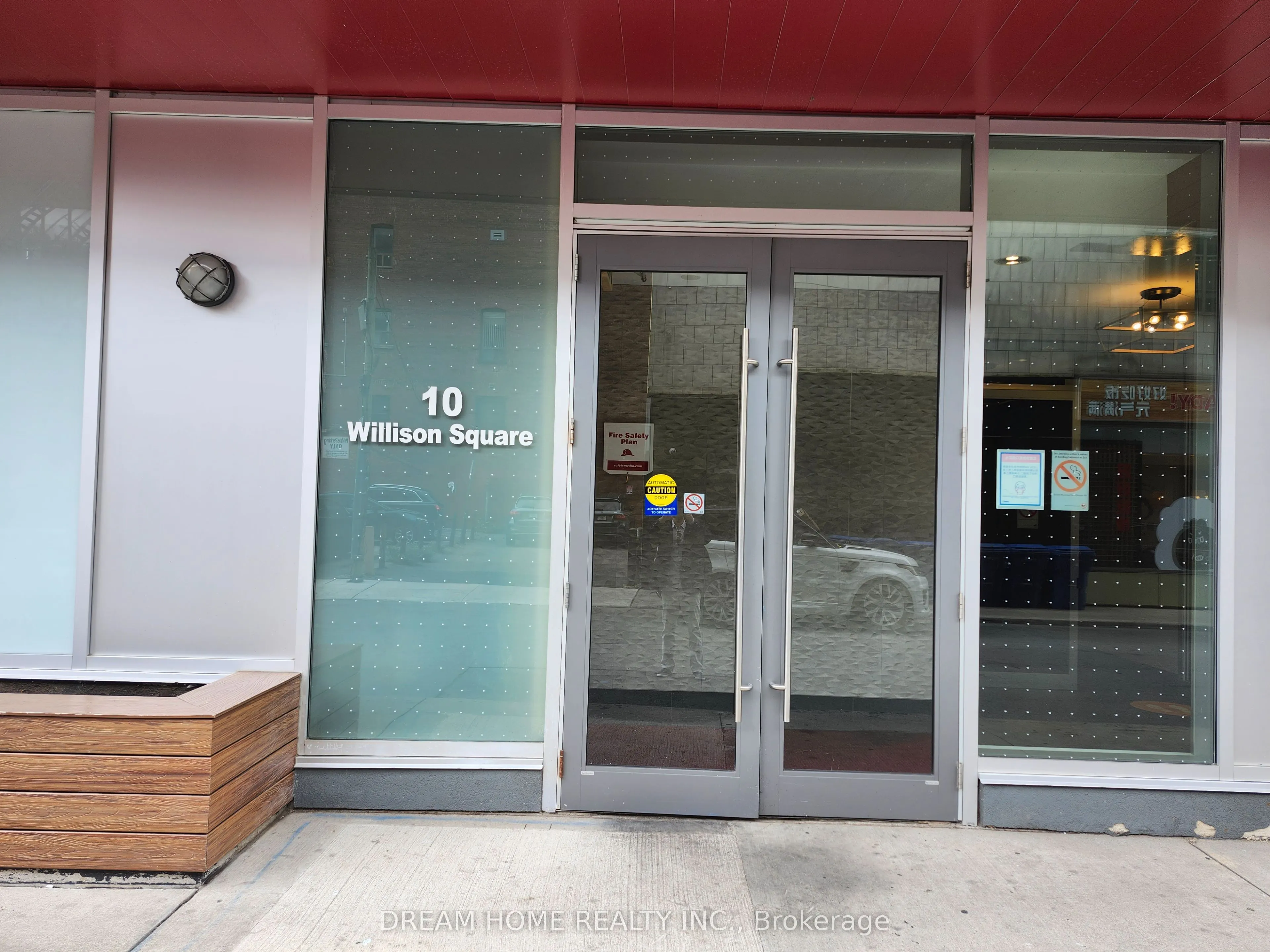 10 Willison Square, #Ph06