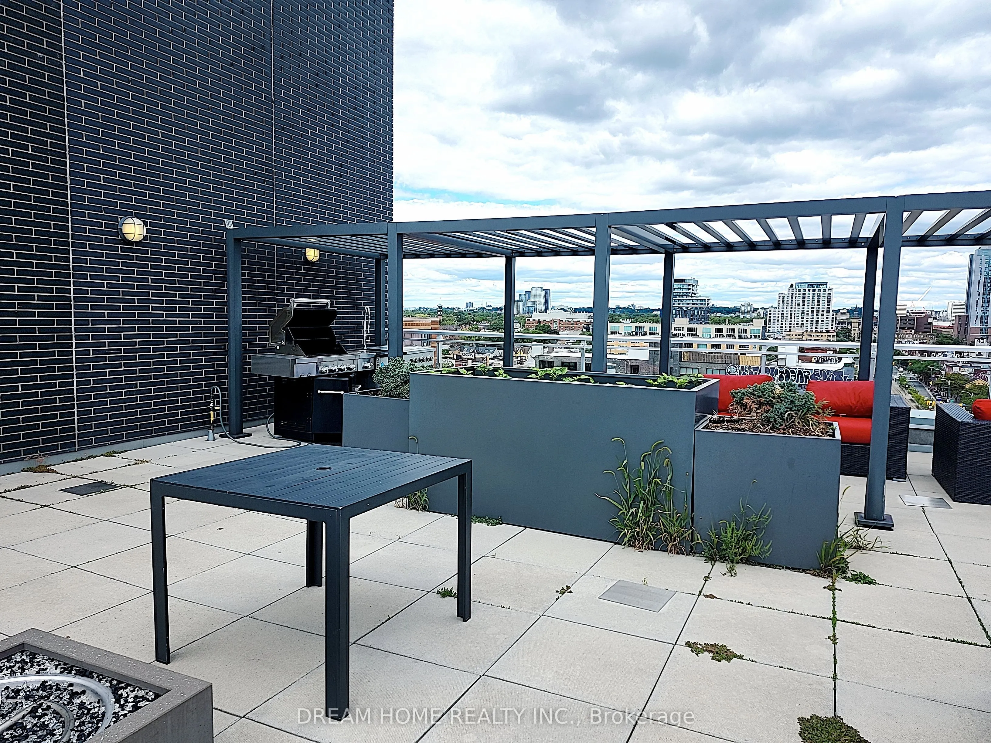 10 Willison Square, #Ph06
