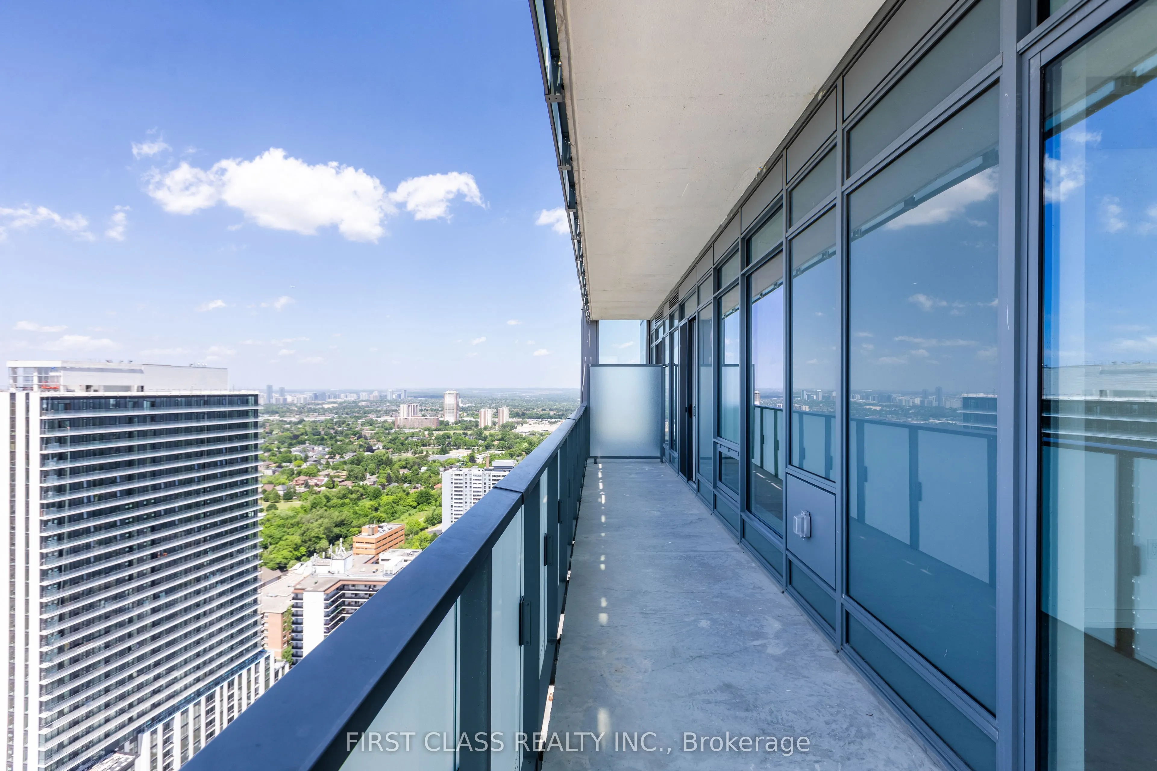 8 Olympic Garden Drive, #S3504