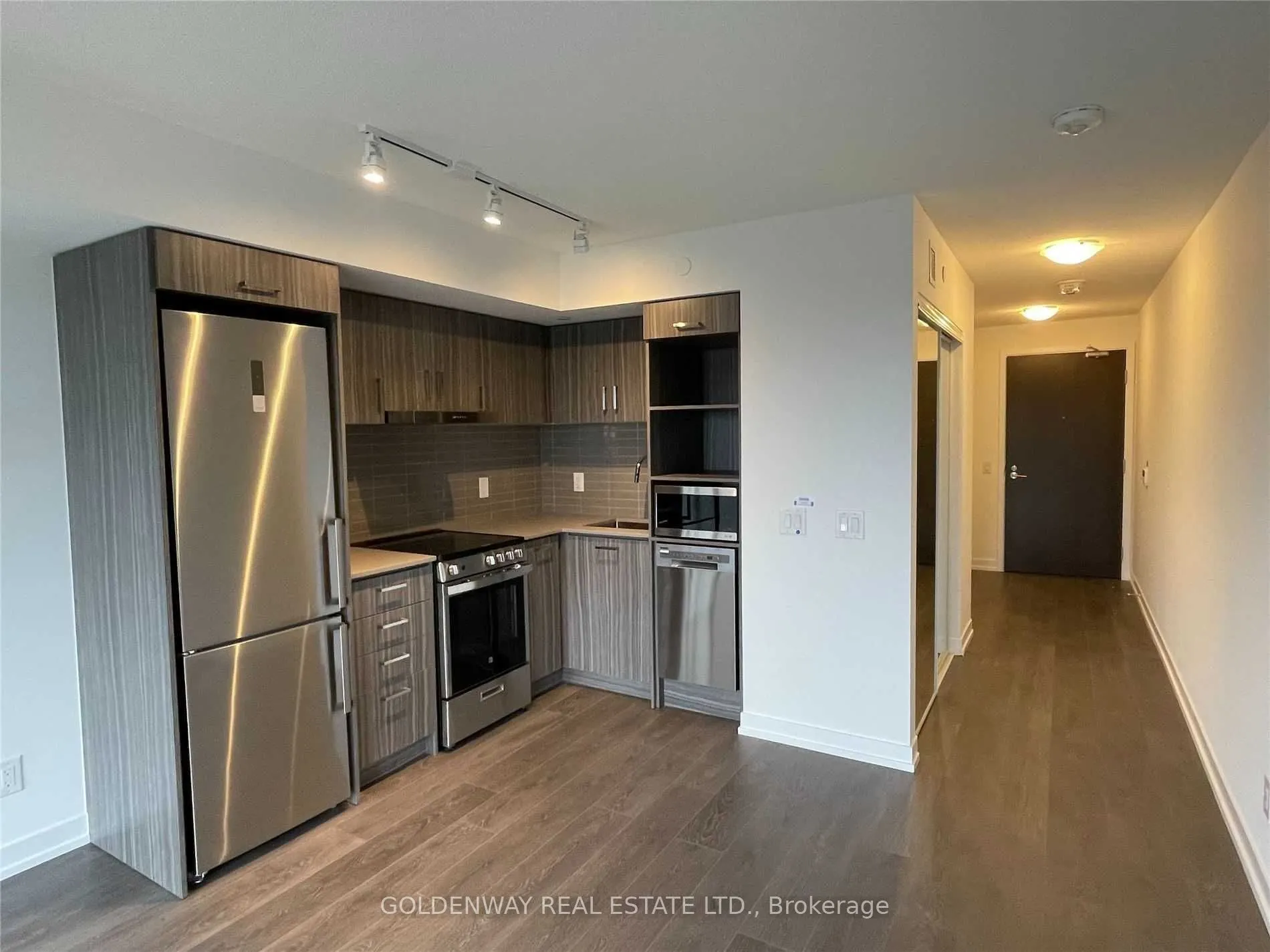 219 Dundas Street E, #1902