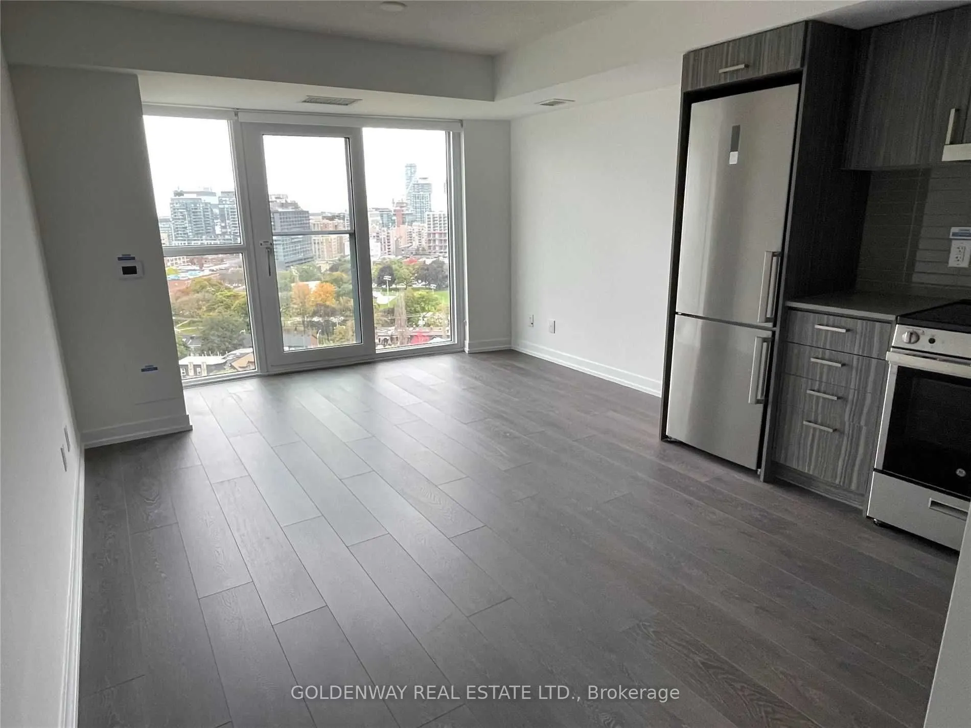 219 Dundas Street E, #1902